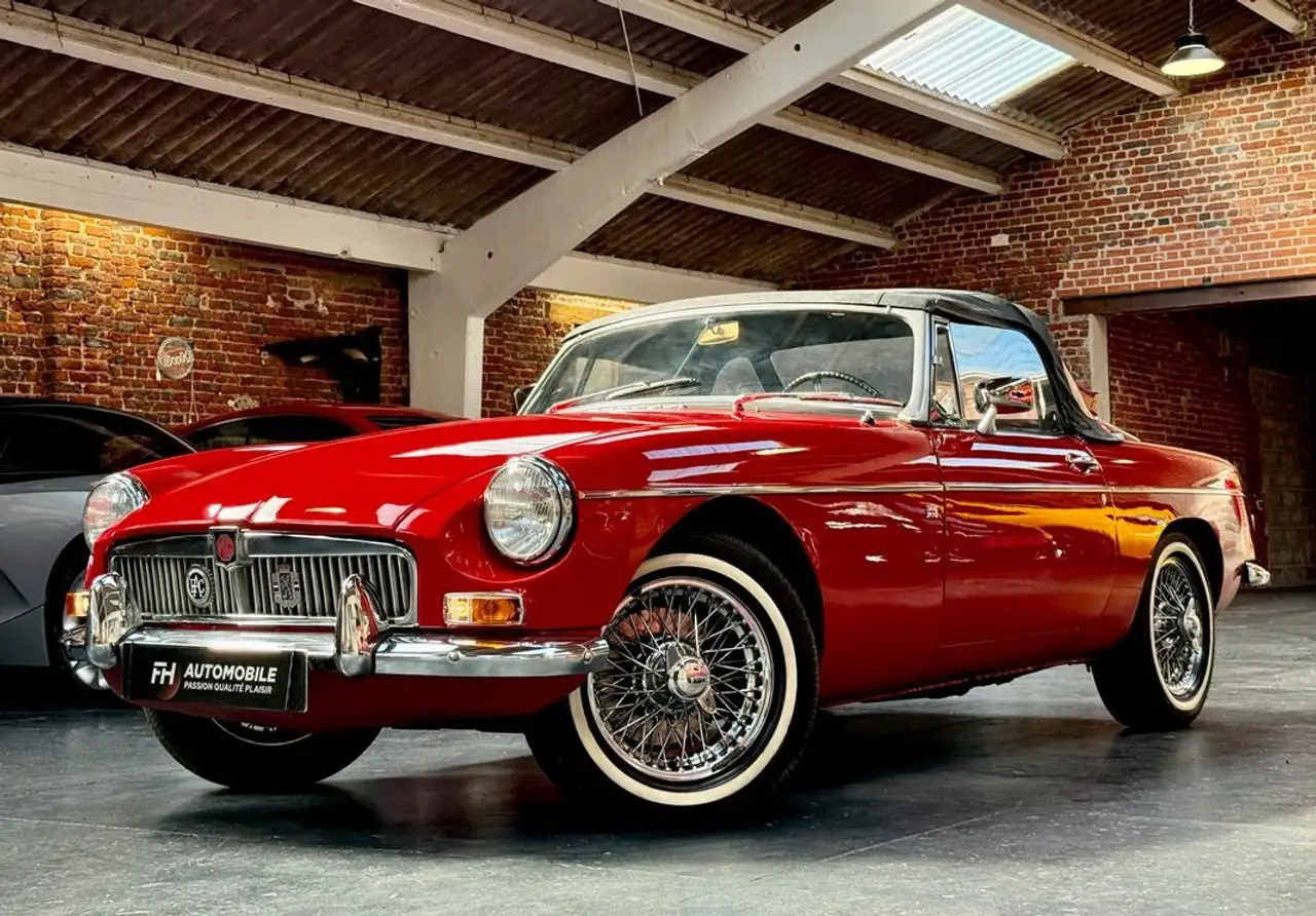 MG MGB B Roadster 1.8L 97 ch Tartan Red Historique et suivi d’entretien État exceptionnel, foto 1