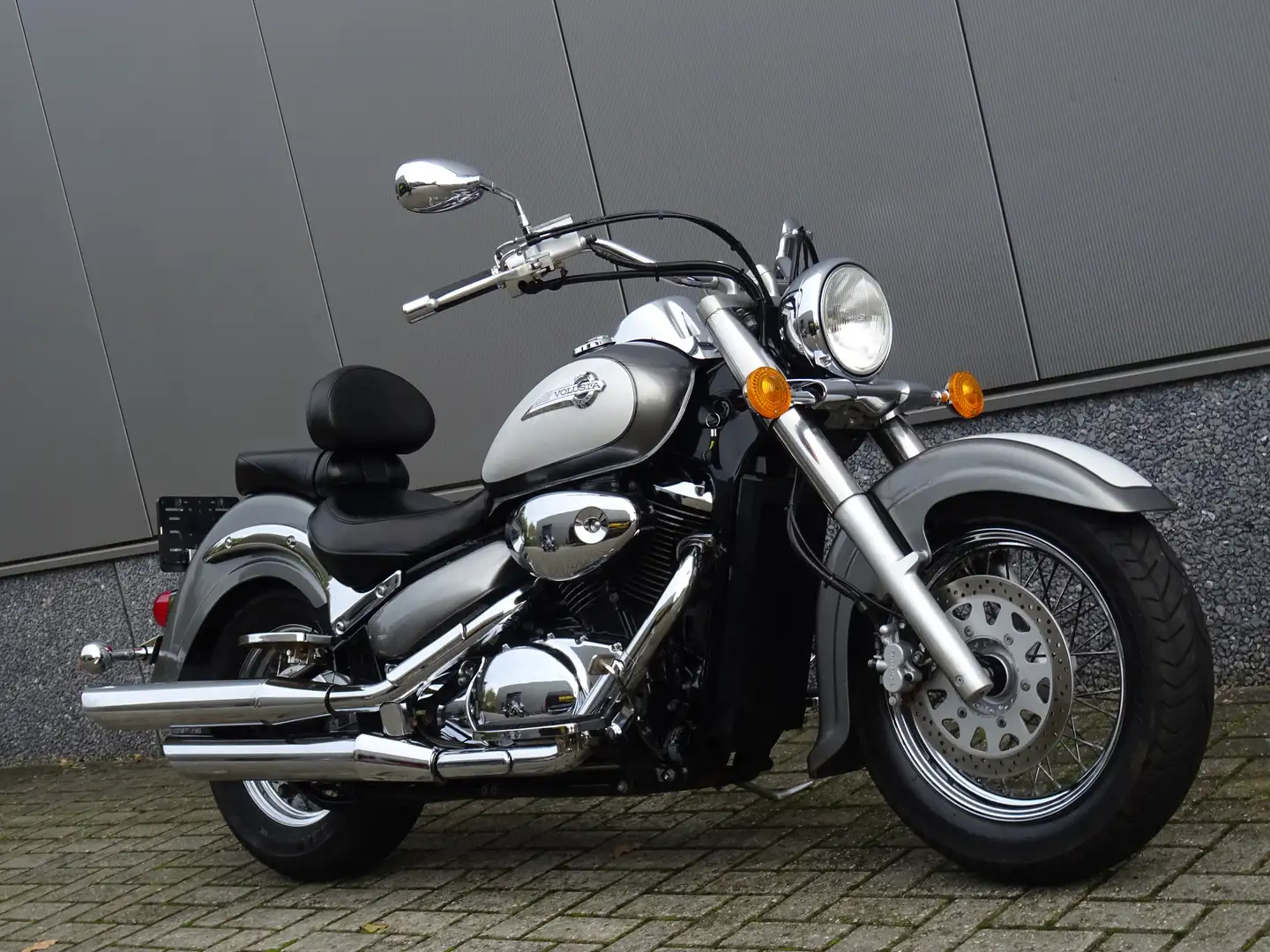 Suzuki VL 800 VOLUSIA Wit - 2