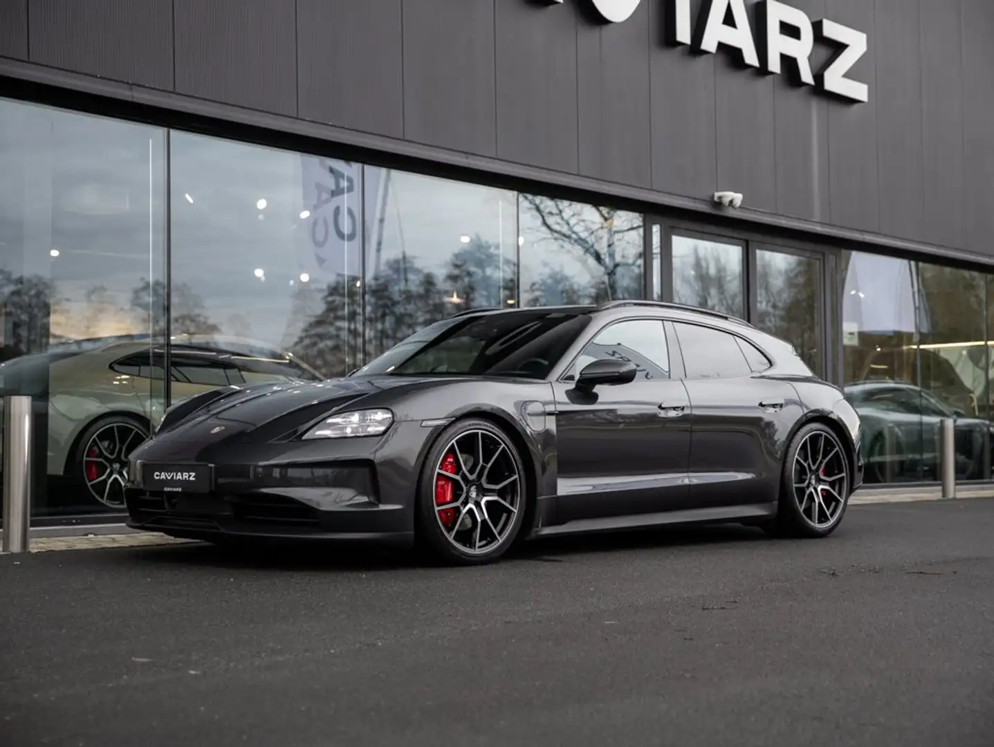 Porsche Taycan 4S ST FACELIFT/105KW/BATT+/HDMATR/INNO/CHRONO/BOSE Gri - 1