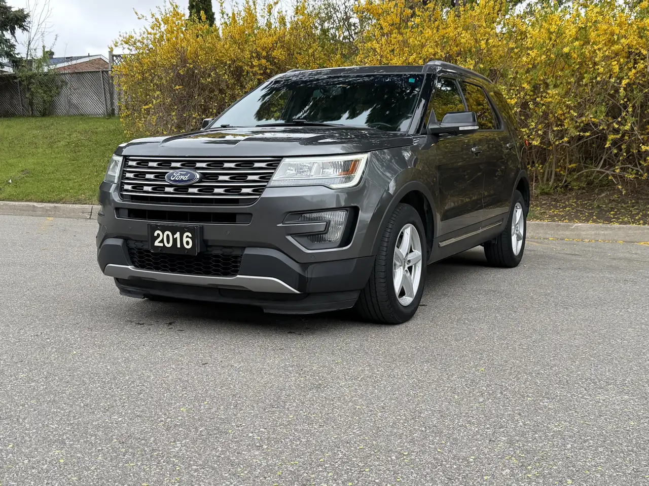 2016 Ford Explorer