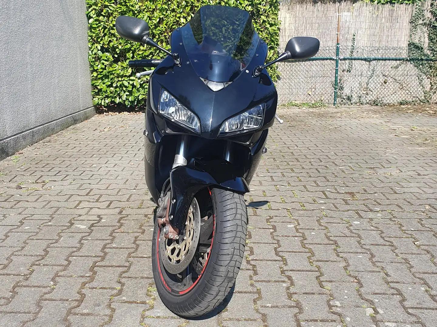 Honda Fireblade SC57 Чорний - 2