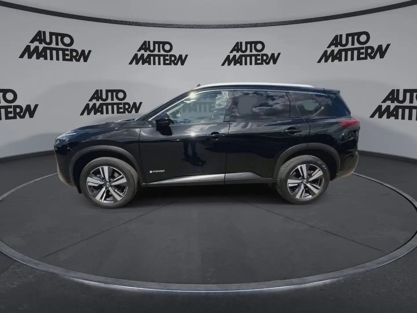 Nissan X-Trail Klimaaut.|SHZ vo+hinten|NAVI|Pano|LED Noir - 2