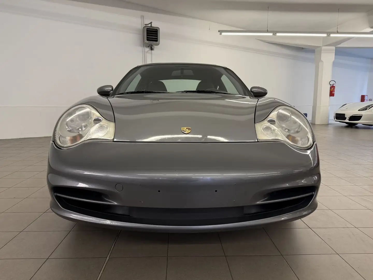 Porsche 996 911 Carrera cat Coupé Grigio - 2