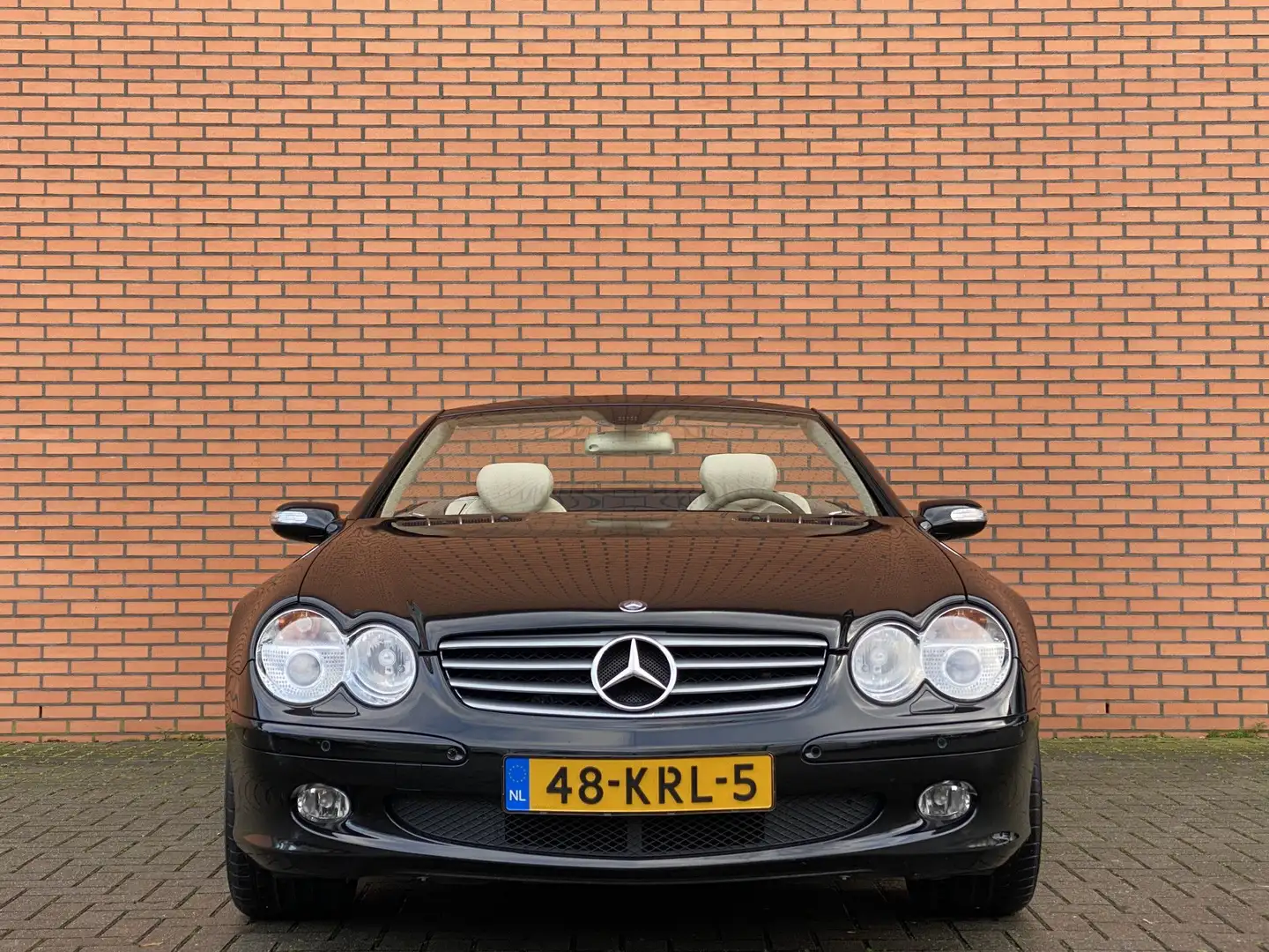 Mercedes-Benz SL 500 | Parkeersensoren | Leder | 8 cilinder | 306pk! | Чорний - 2