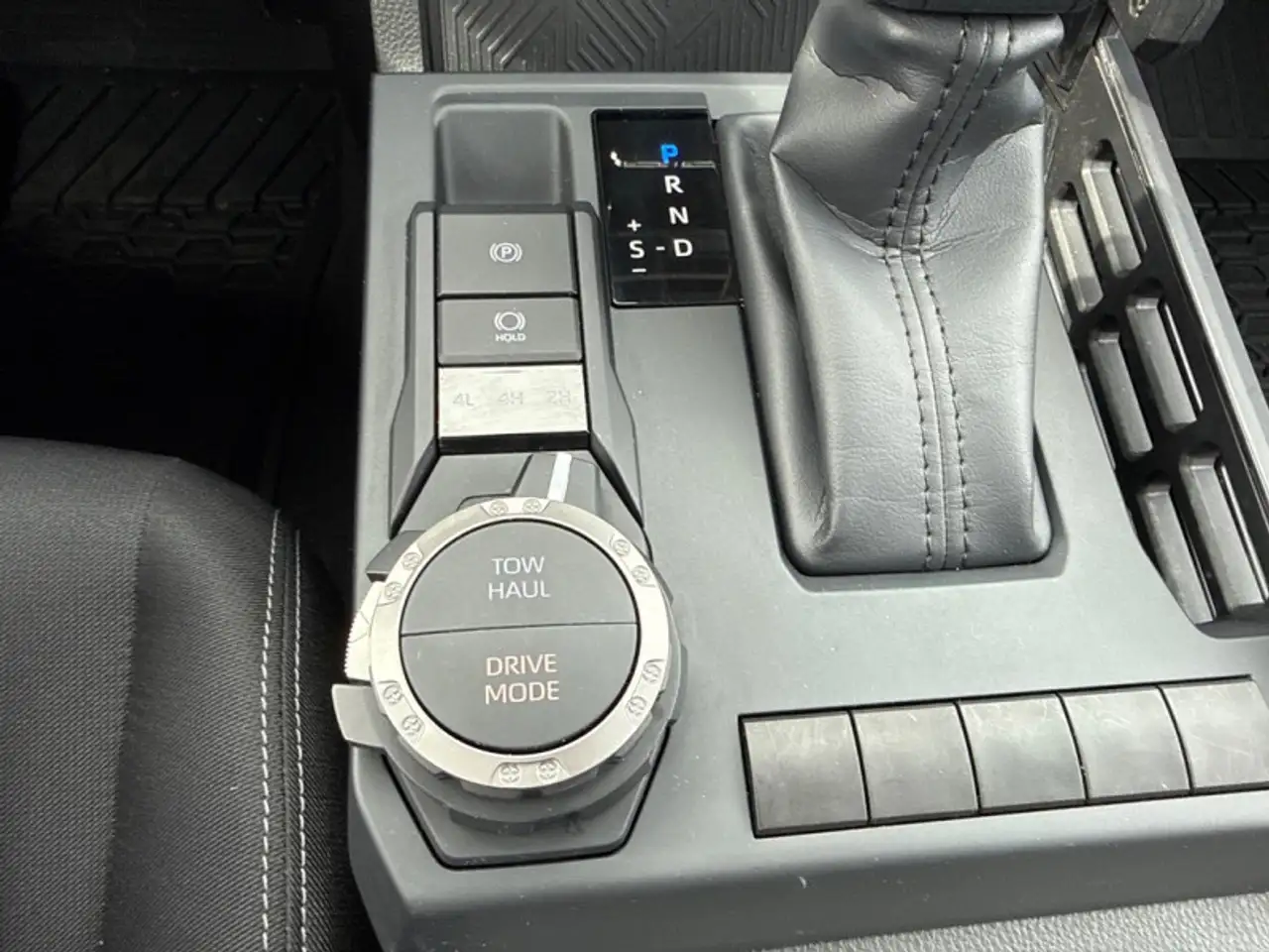 Toyota Tacoma снимка Toyota Tacoma