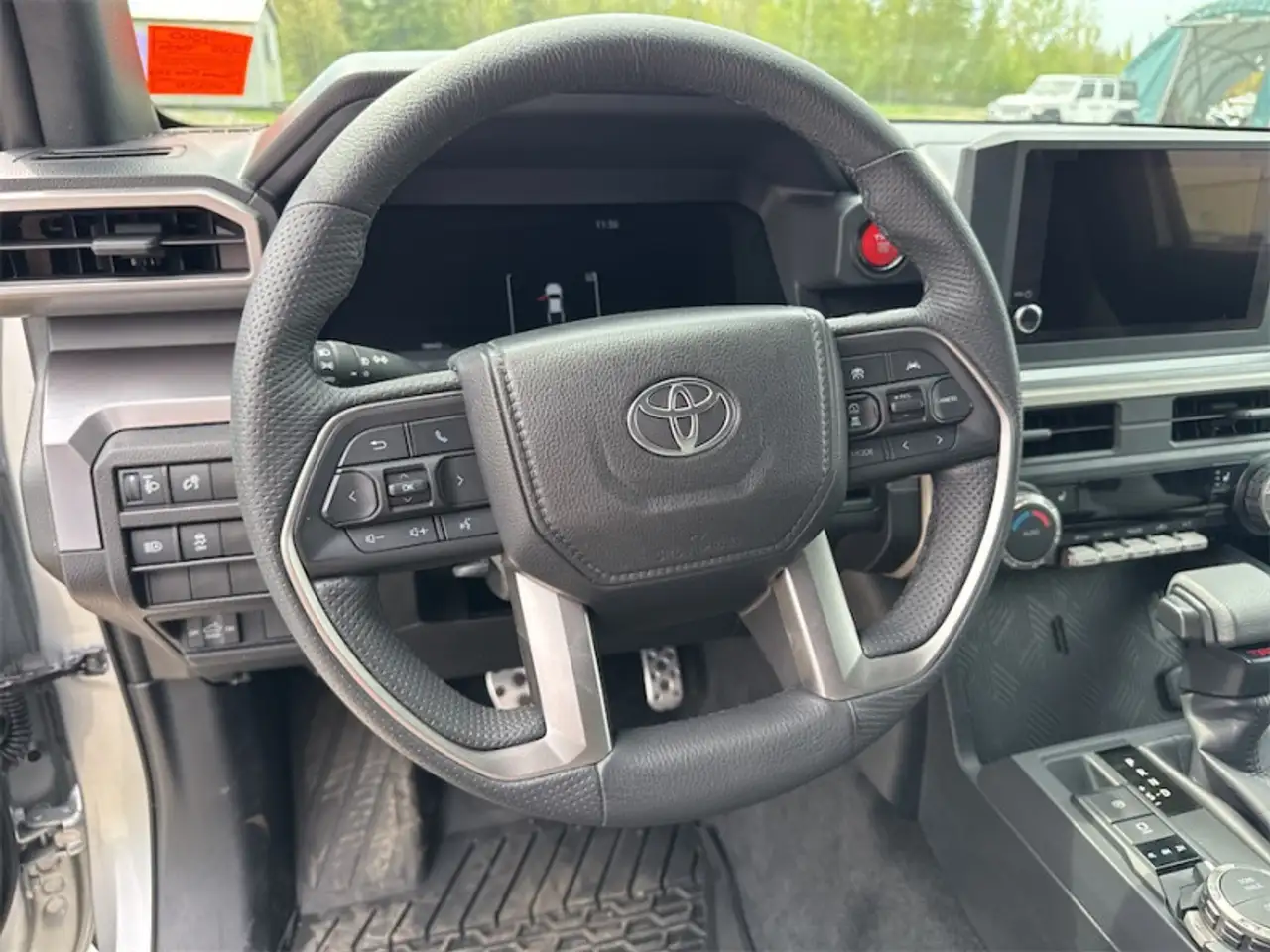 Toyota Tacoma снимка Toyota Tacoma