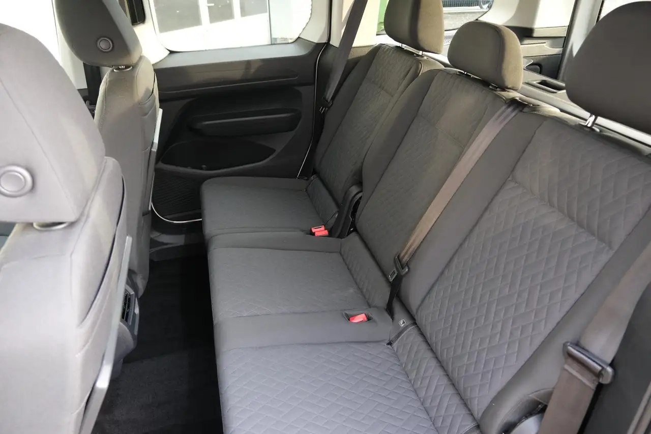 Volkswagen Caddy 1.5 TSI DSG Edition LED AHK PDC v+h App-Connect... 9