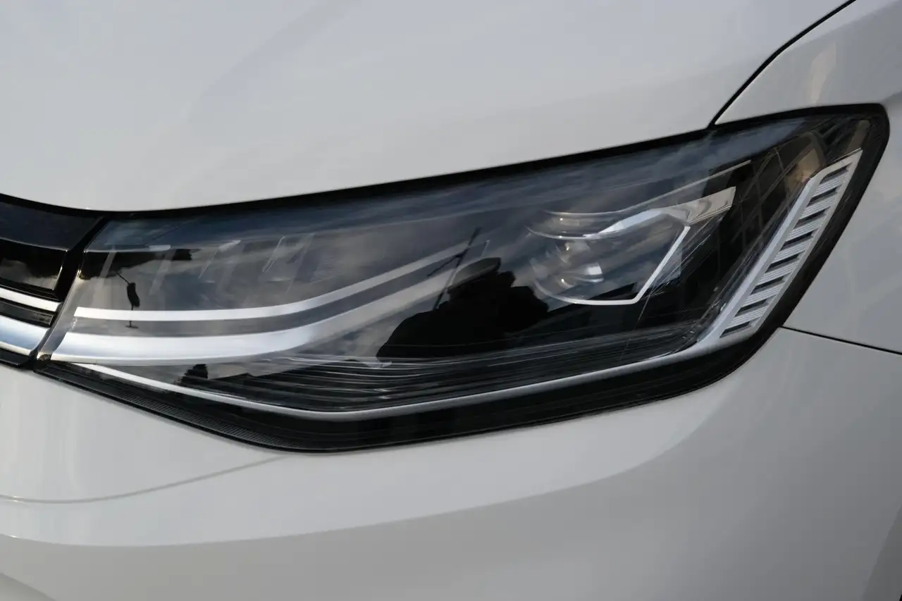 Volkswagen Caddy 1.5 TSI DSG Edition LED AHK PDC v+h App-Connect... 6