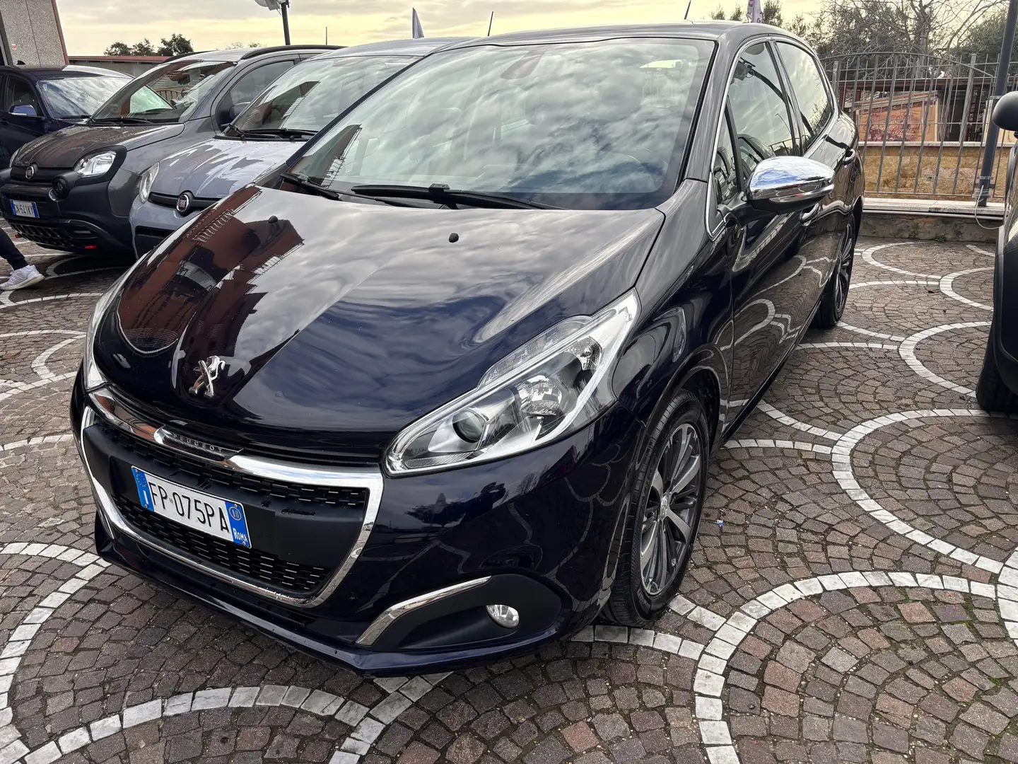 Peugeot 208 5p 1.2 puretech Allure gpl 82cv - 2