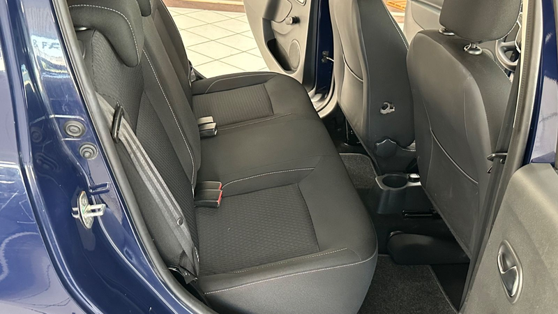Dacia Sandero II Laureate TÜV&AU neu&Garantie — photo 13
