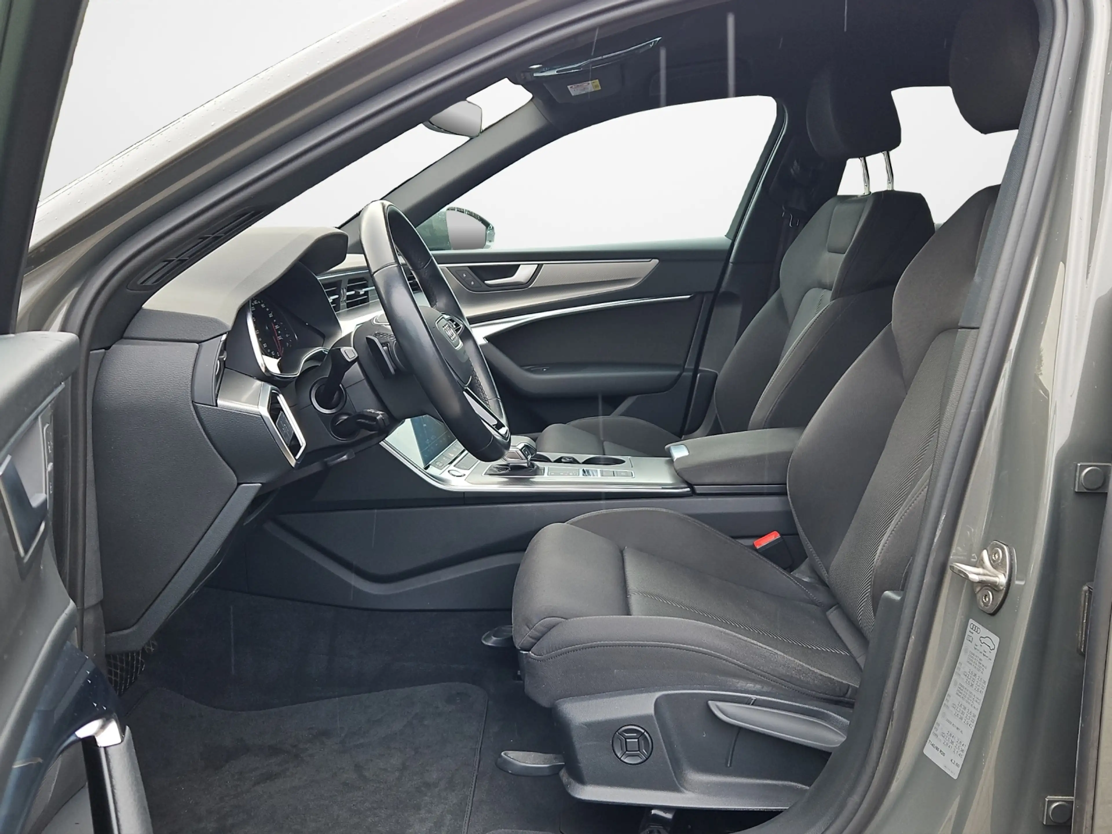 Audi A6 Avant 45 TFSI S tronic sport S-line NaviPlus Ma... — photo 7