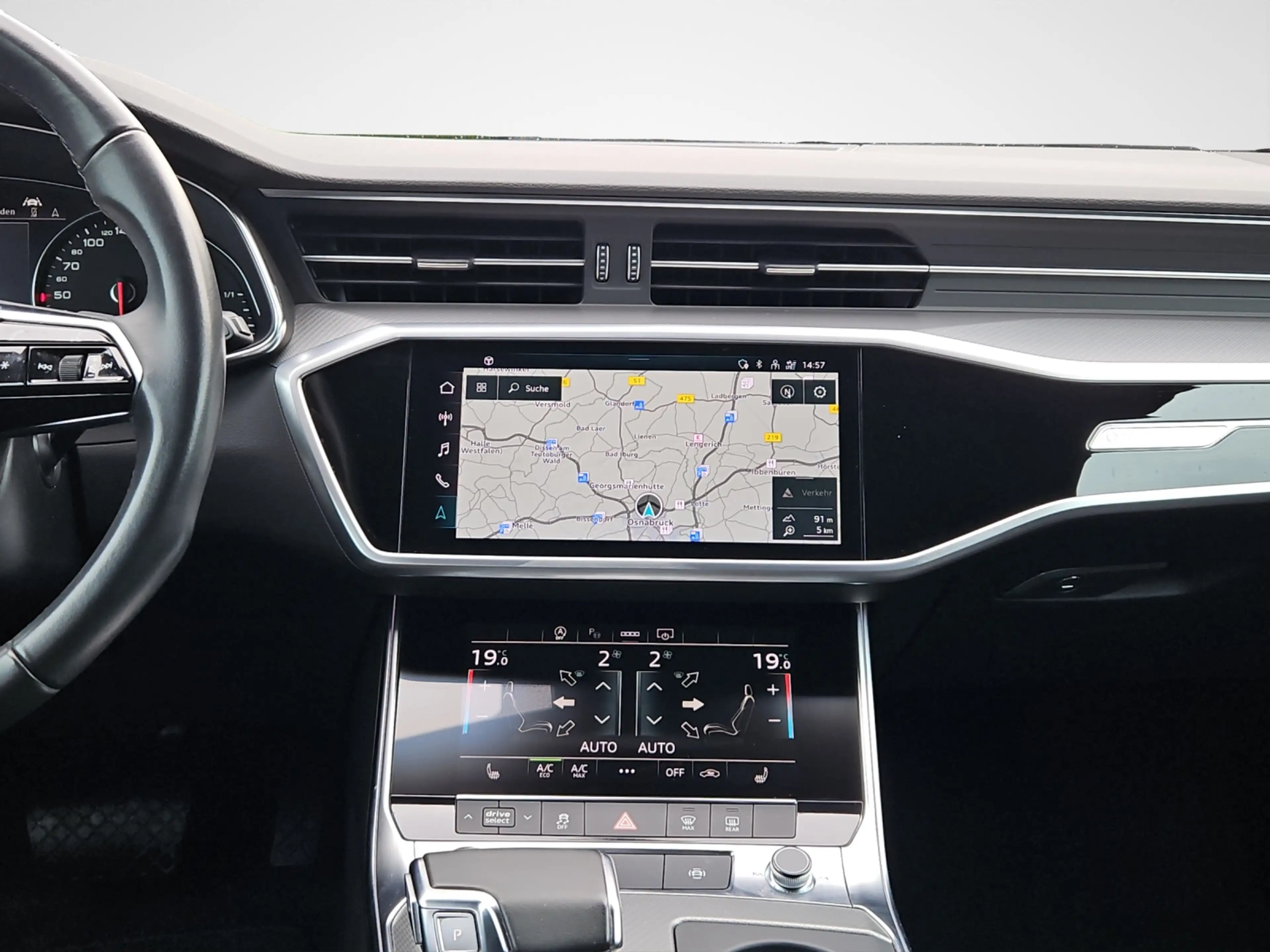 Audi A6 Avant 45 TFSI S tronic sport S-line NaviPlus Ma... — photo 10