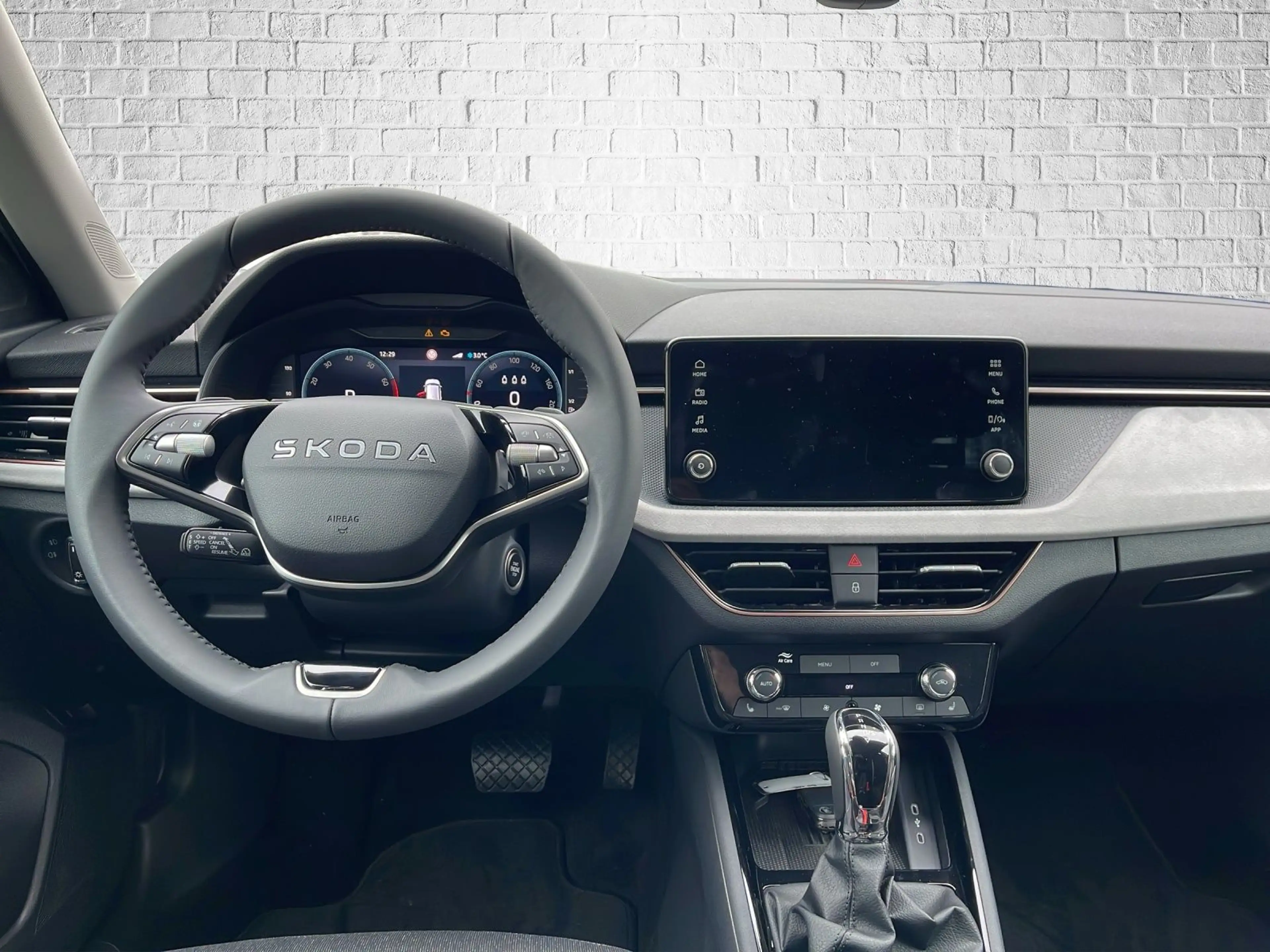 Skoda Kamiq 1.0 TSI DSG - Drive — photo 13
