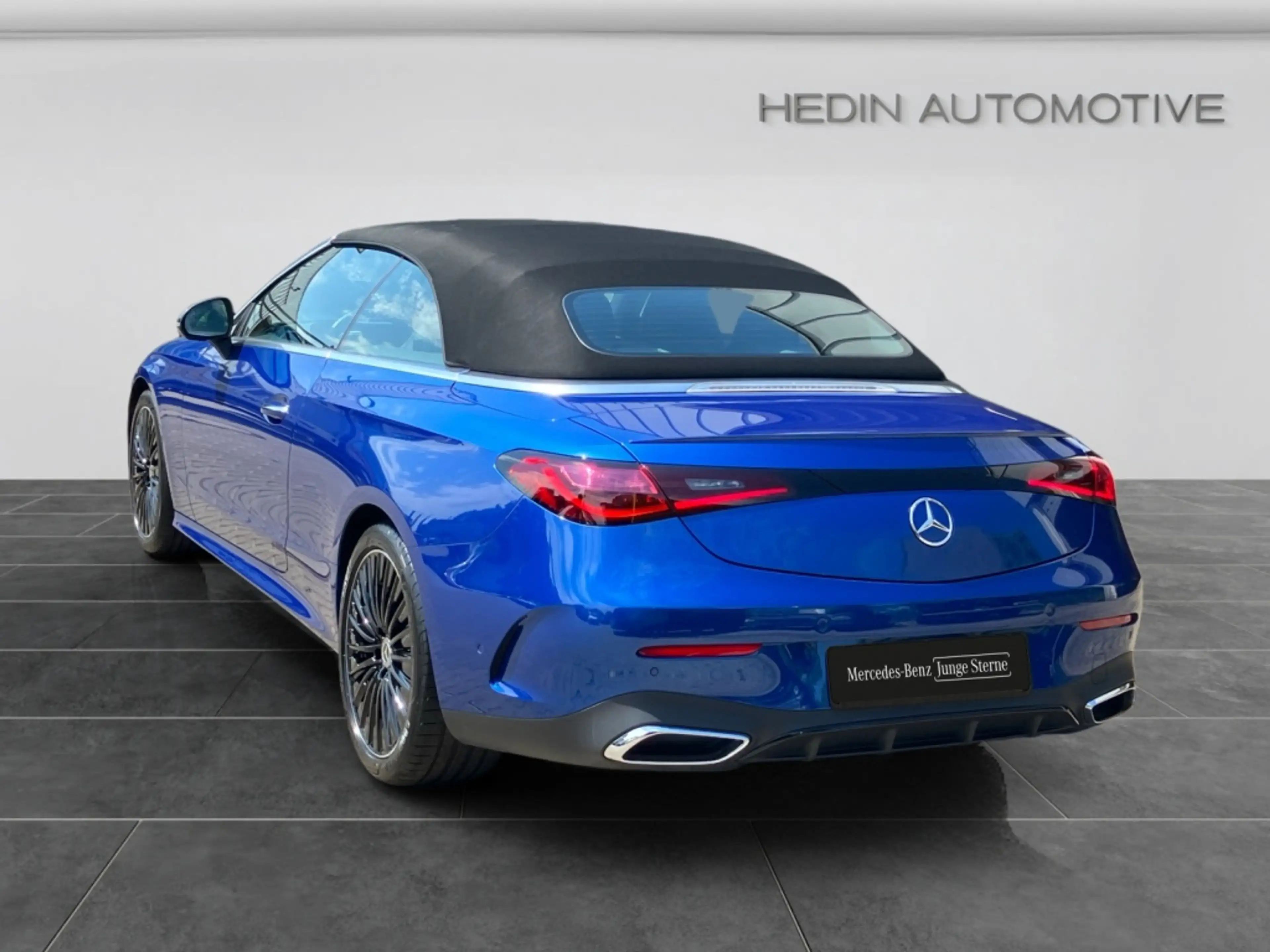 Mercedes-Benz CLE 300 4M Cabrio AMG|NIGHT|360°|TOTW|MEMO|KEYL| — photo 4
