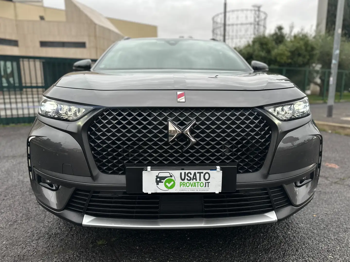 DS Automobiles DS 7 Crossback 1.5hdi 130cv Performance Line+ AUTOMATICA Tetto!!! Szürke - 2