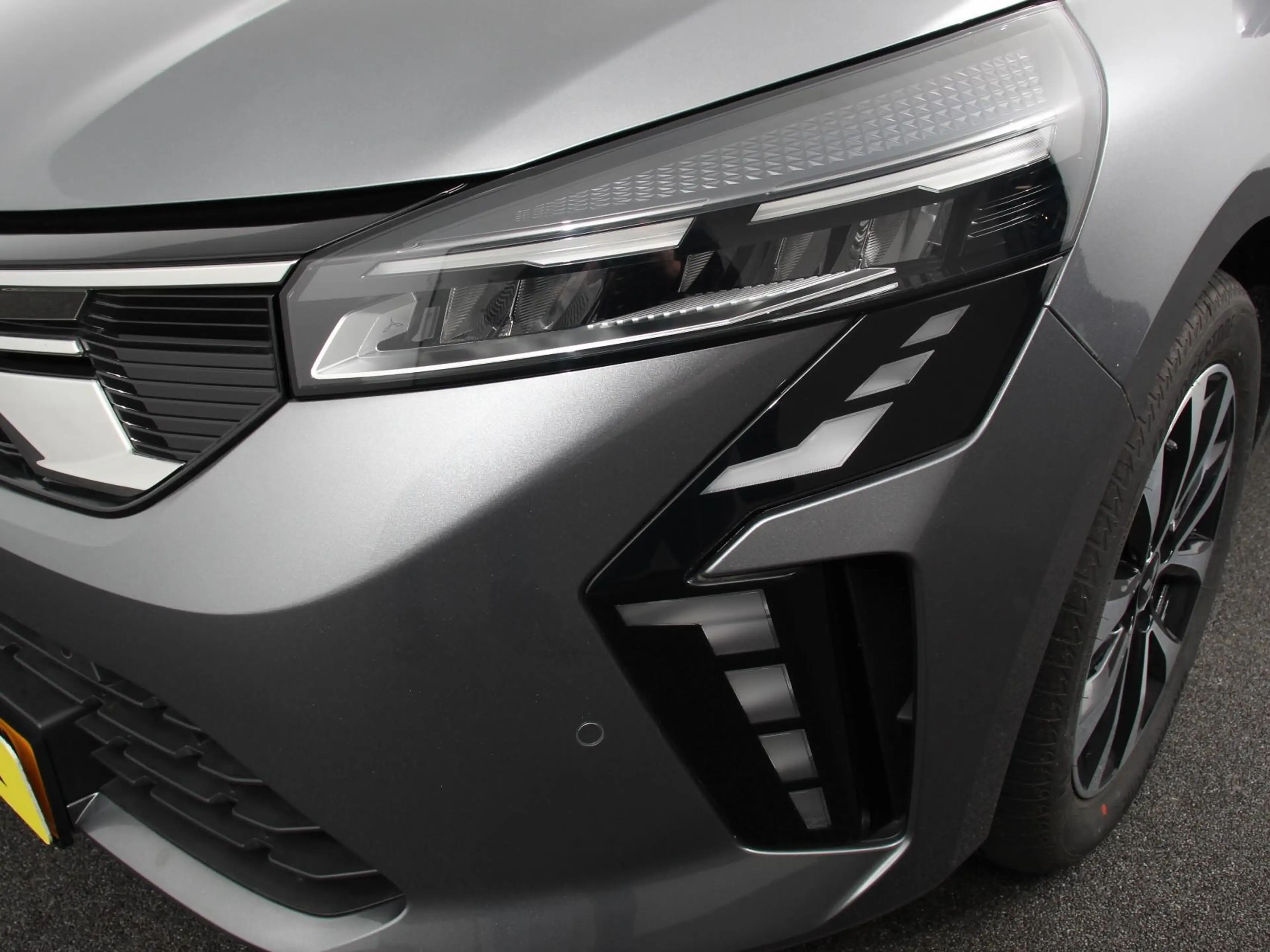 Mitsubishi Colt 1.6 HEV Automaat Intense DEMO ! Apple Carplay/Andr — photo 28