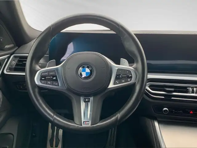 BMW 4 Series view 10