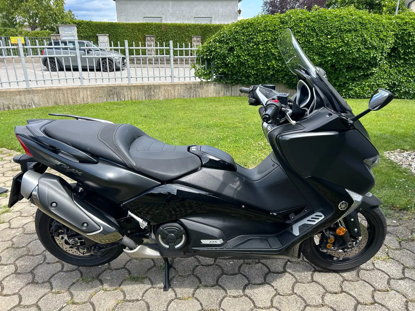 Yamaha TMAX DX XP 530 Grey - 1