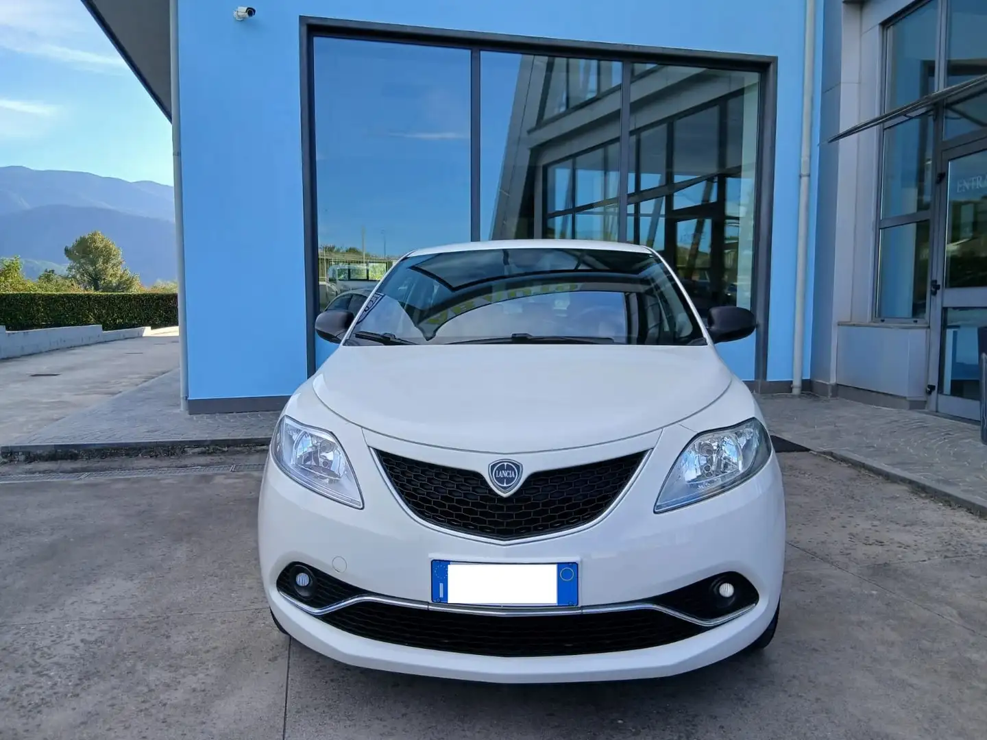 Lancia Ypsilon Ypsilon 1.3 mjt Gold s 95cv Bianco - 1