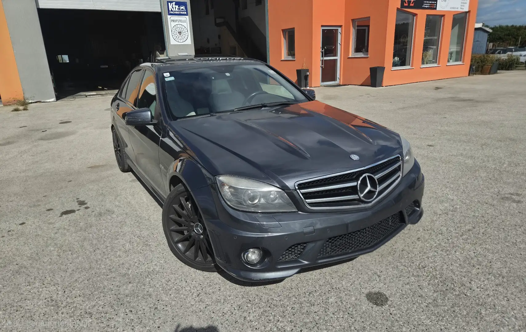 Mercedes-Benz C 63 AMG Avantgarde Aut. - 2
