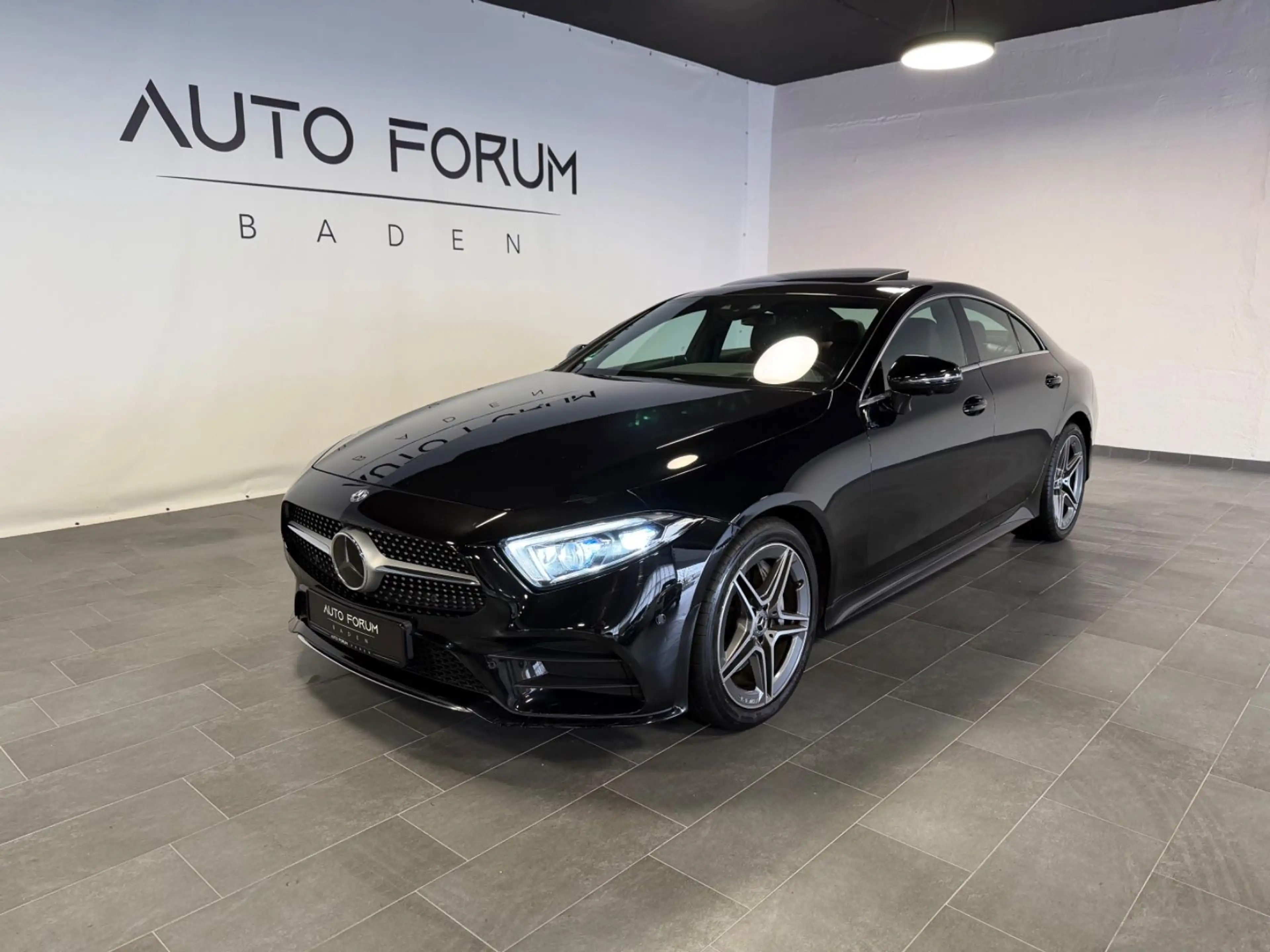Mercedes-Benz CLS 350 d 4Matic*AMG*StHz*Burmester*Multib*Spur* — photo 4