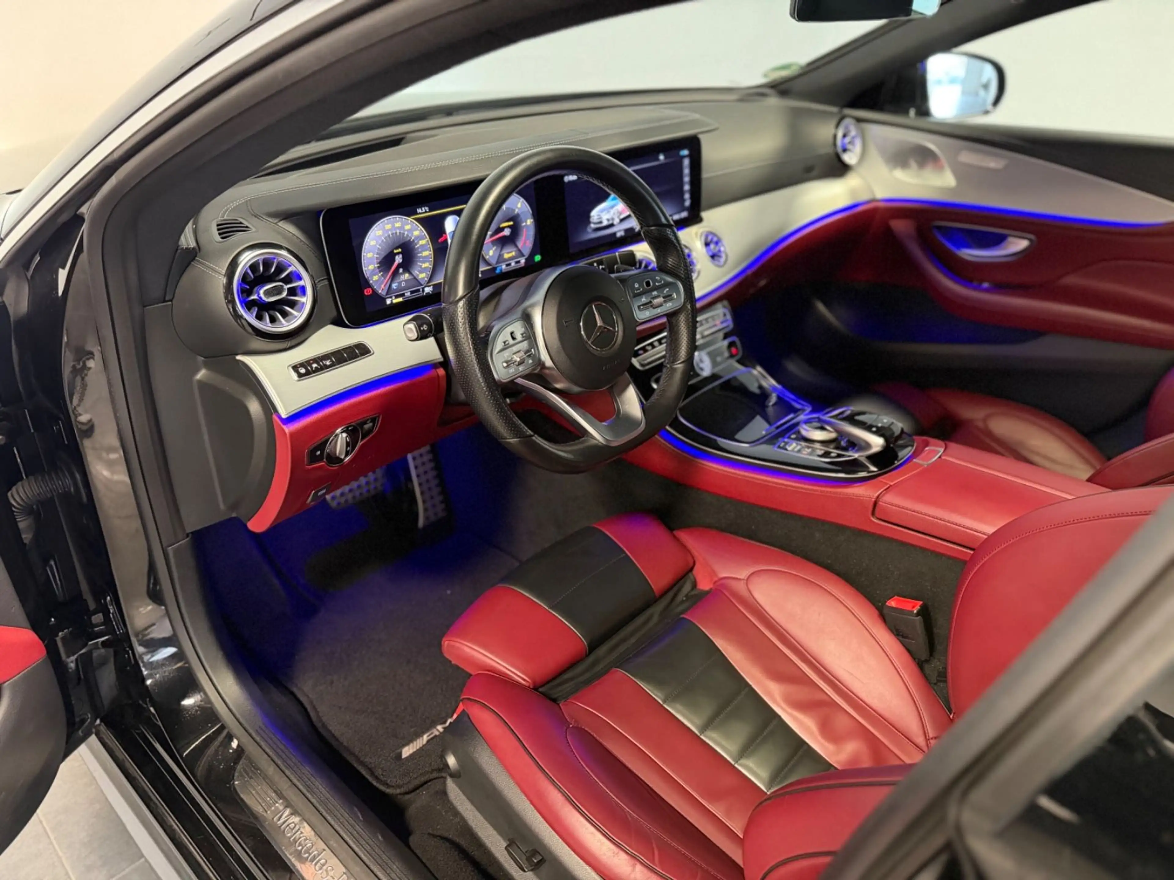 Mercedes-Benz CLS 350 d 4Matic*AMG*StHz*Burmester*Multib*Spur* — photo 9