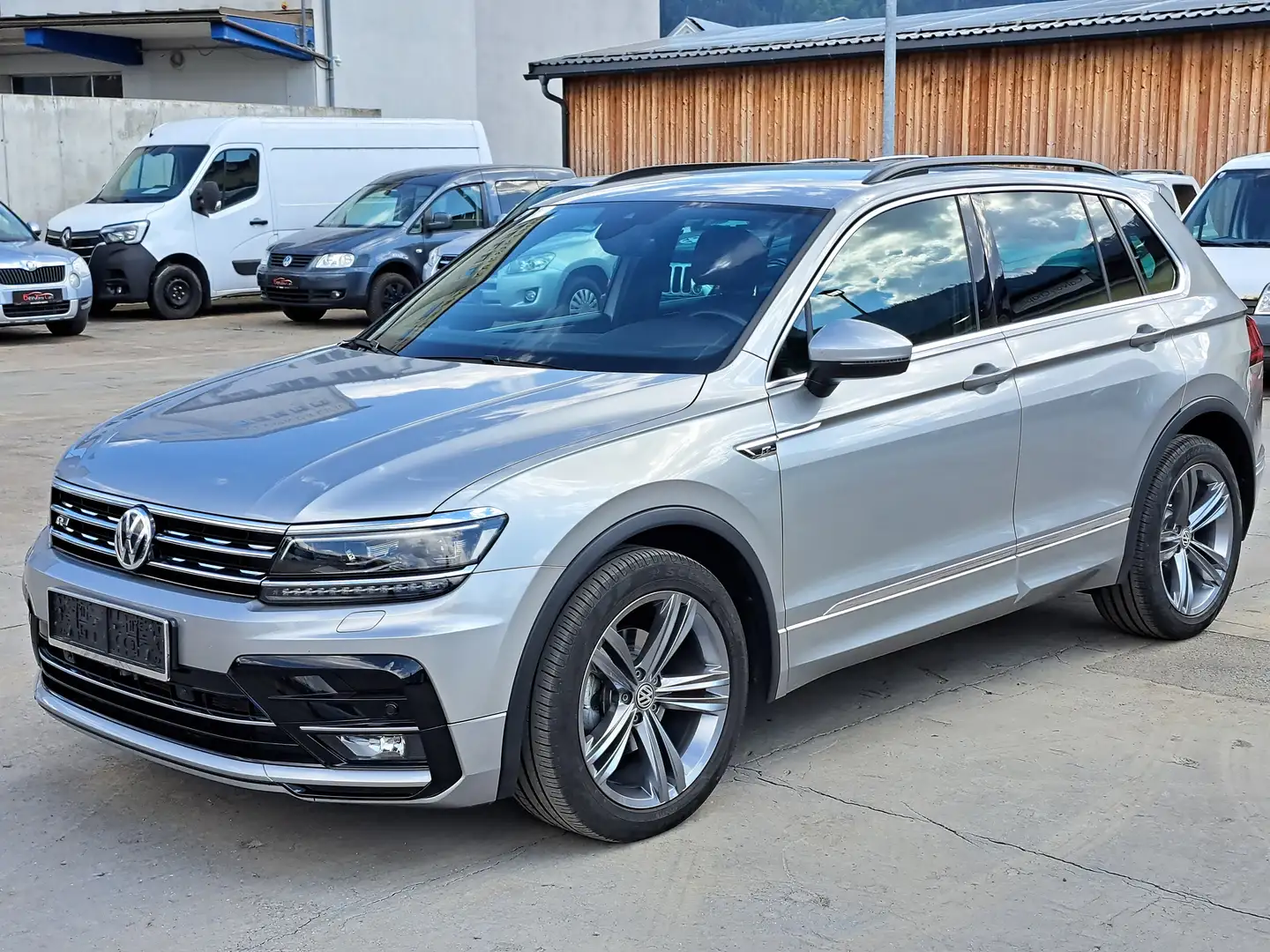 Volkswagen Tiguan Comfortline BMT/Start-Stopp Gris - 1