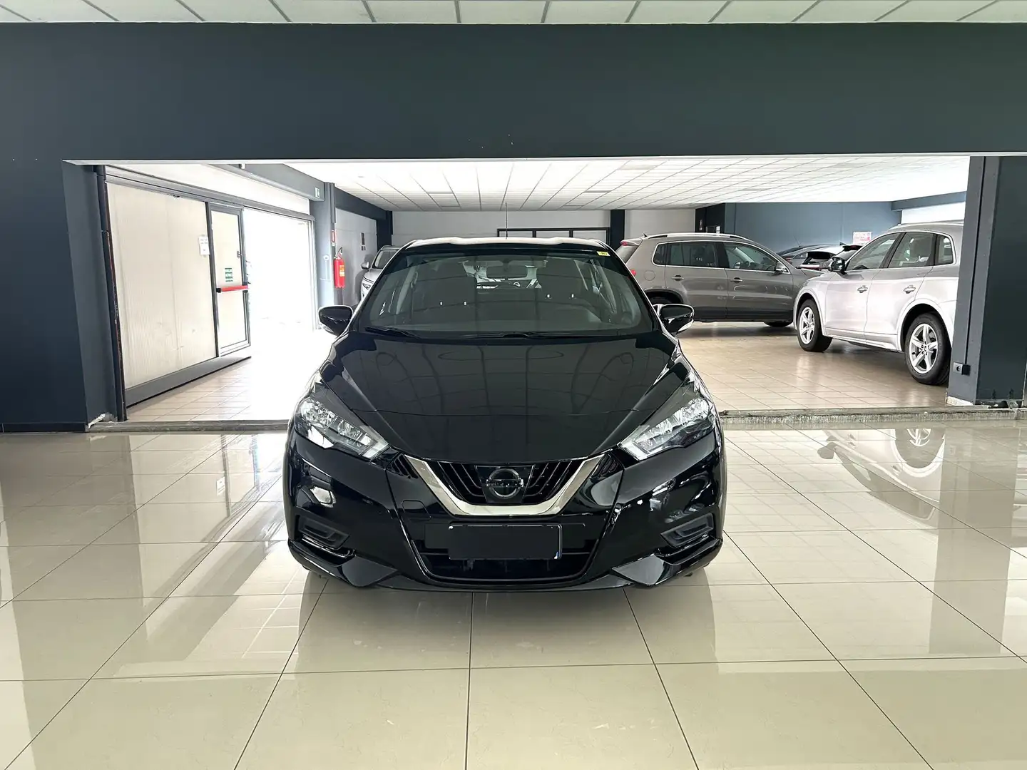 Nissan Micra 1.0 IG-T 90cv Eco Acenta GPL Schwarz - 2