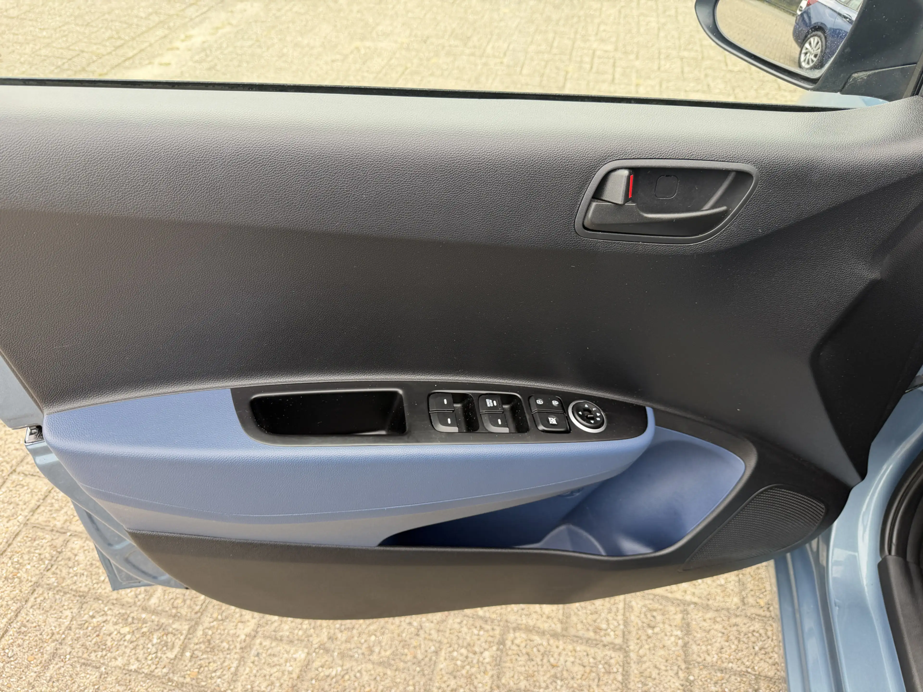 Hyundai i10 1.0i i-Motion Comfort Airco ECC Cruisecontrol — photo 13