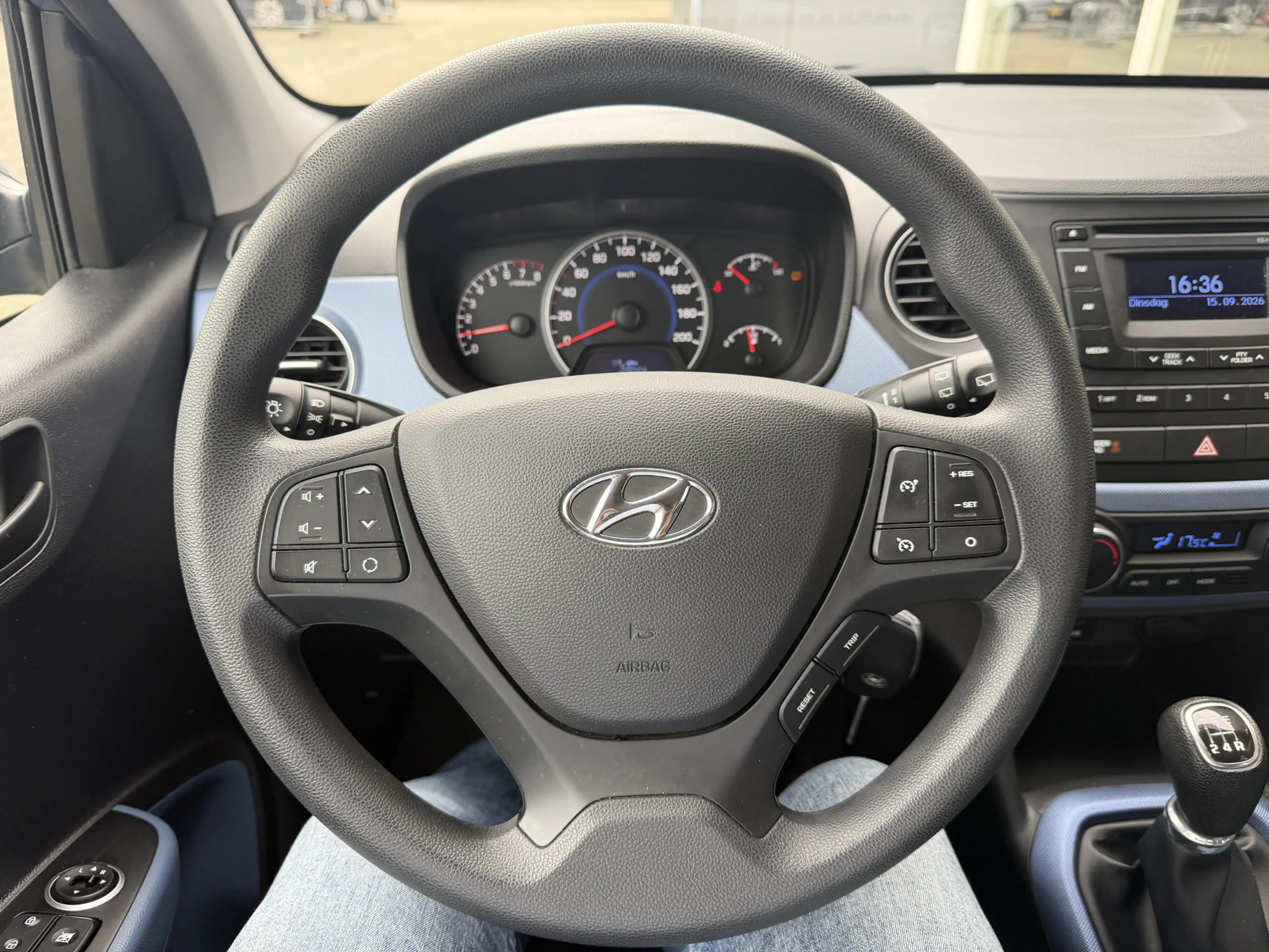 Hyundai i10 1.0i i-Motion Comfort Airco ECC Cruisecontrol — photo 7
