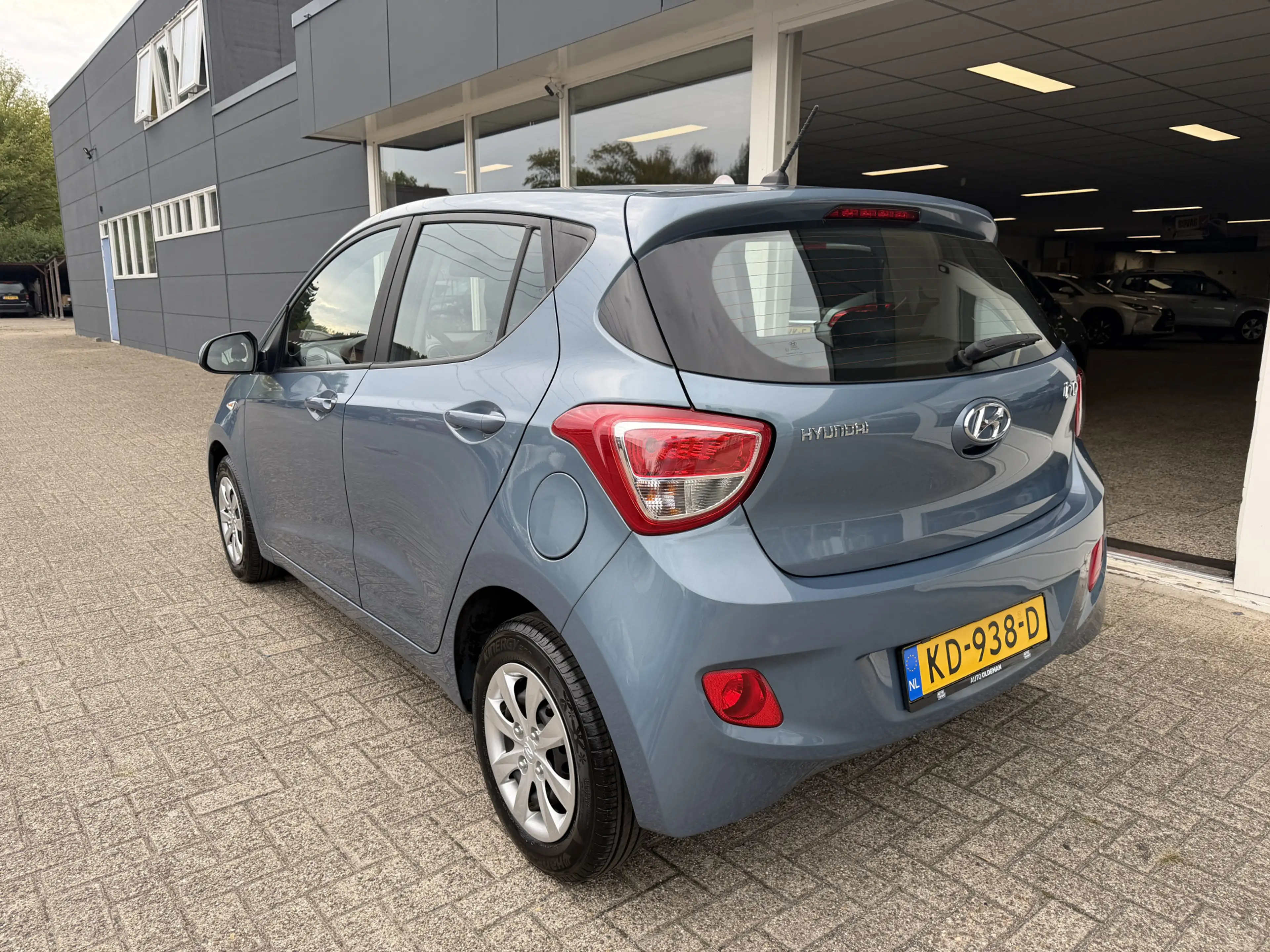 Hyundai i10 1.0i i-Motion Comfort Airco ECC Cruisecontrol — photo 5