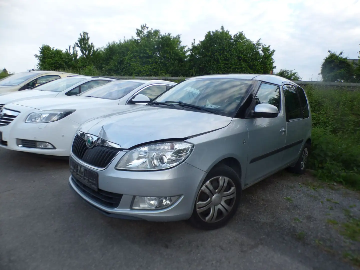 Skoda Roomster Ambition *PANO*KLIMA*PDC* Zilver - 1