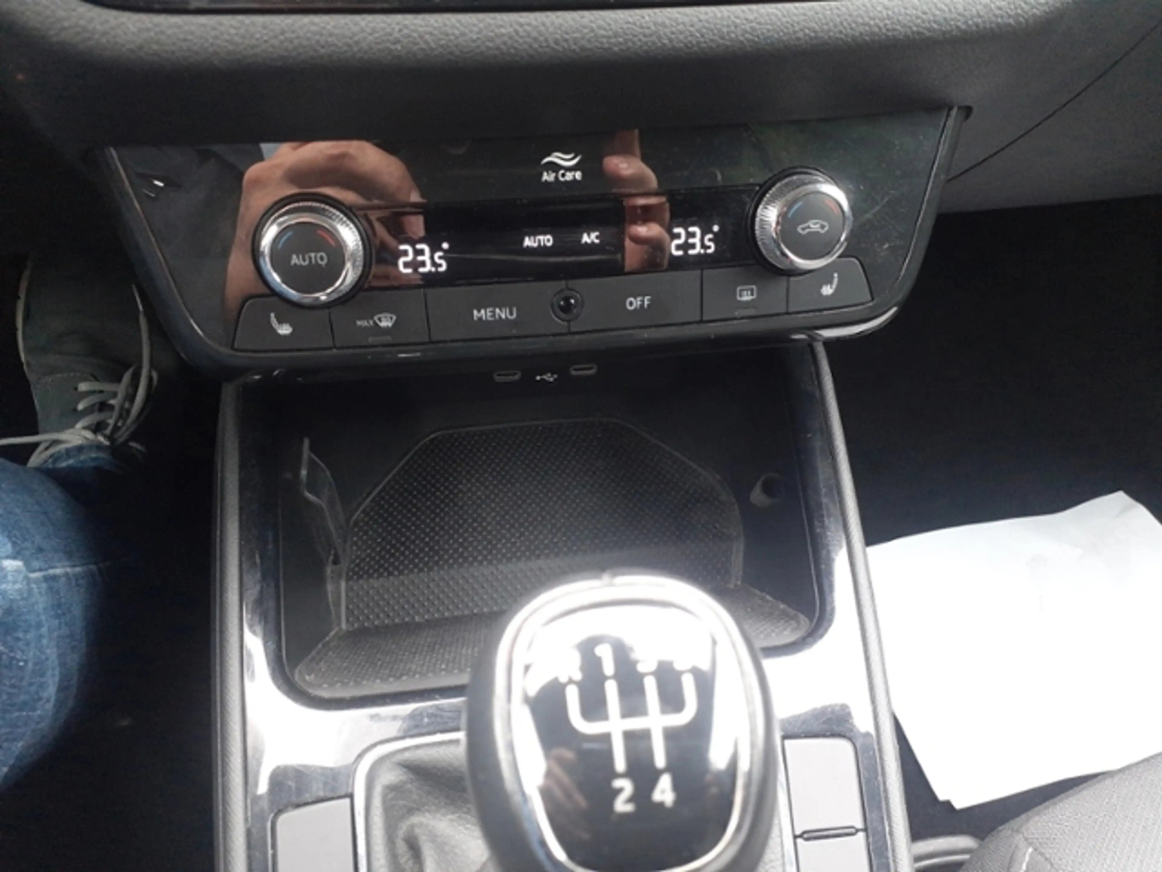 Skoda Fabia Ambition 1.0 TSI KLIMA LED ALU — photo 14