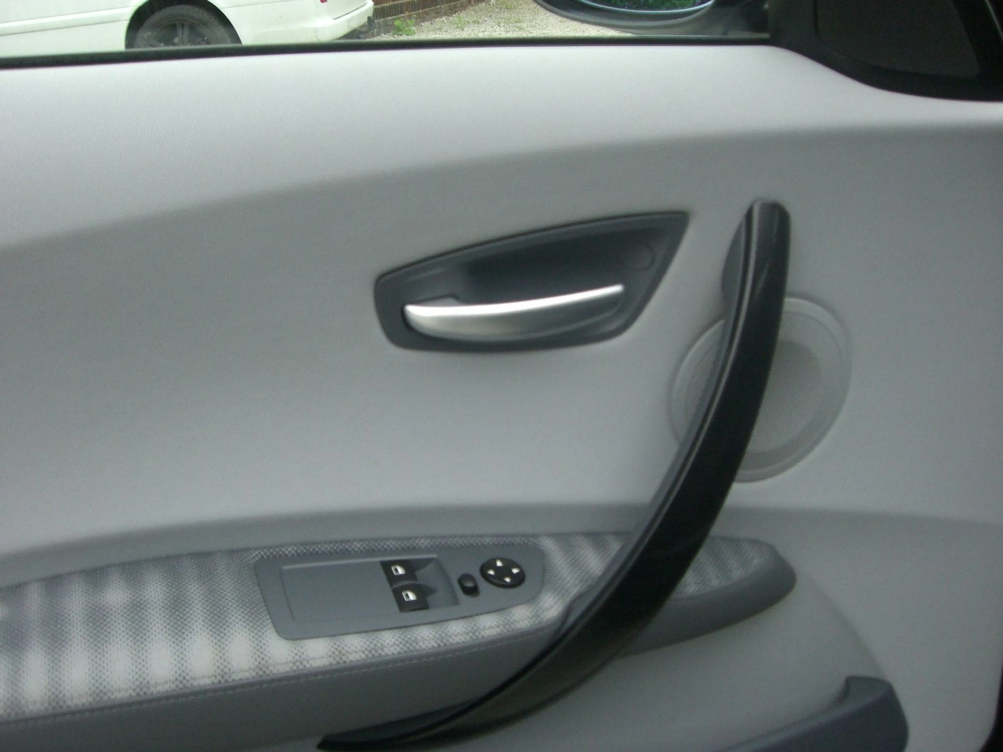 BMW 116 i wenig Kilometer,2.Hand,Klimaaut.&Sitzhzg. — photo 7