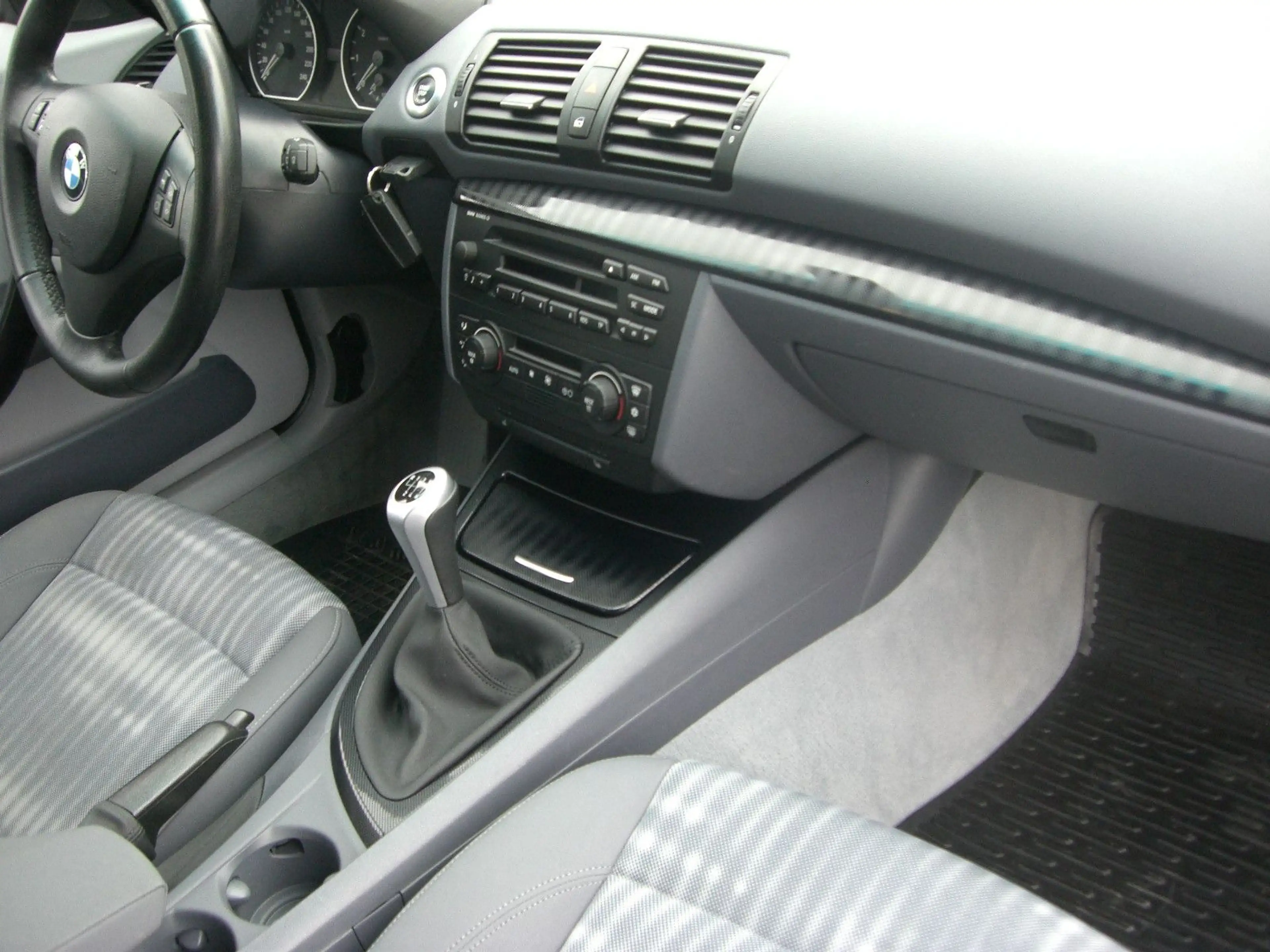 BMW 116 i wenig Kilometer,2.Hand,Klimaaut.&Sitzhzg. — photo 12