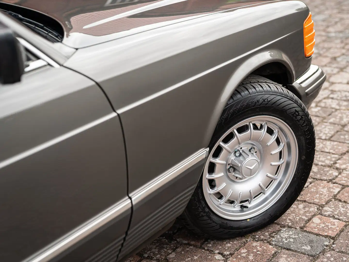 Mercedes-Benz S 500 500 SEL Schweiz Anthrazit Leder Dattel Grau - 2