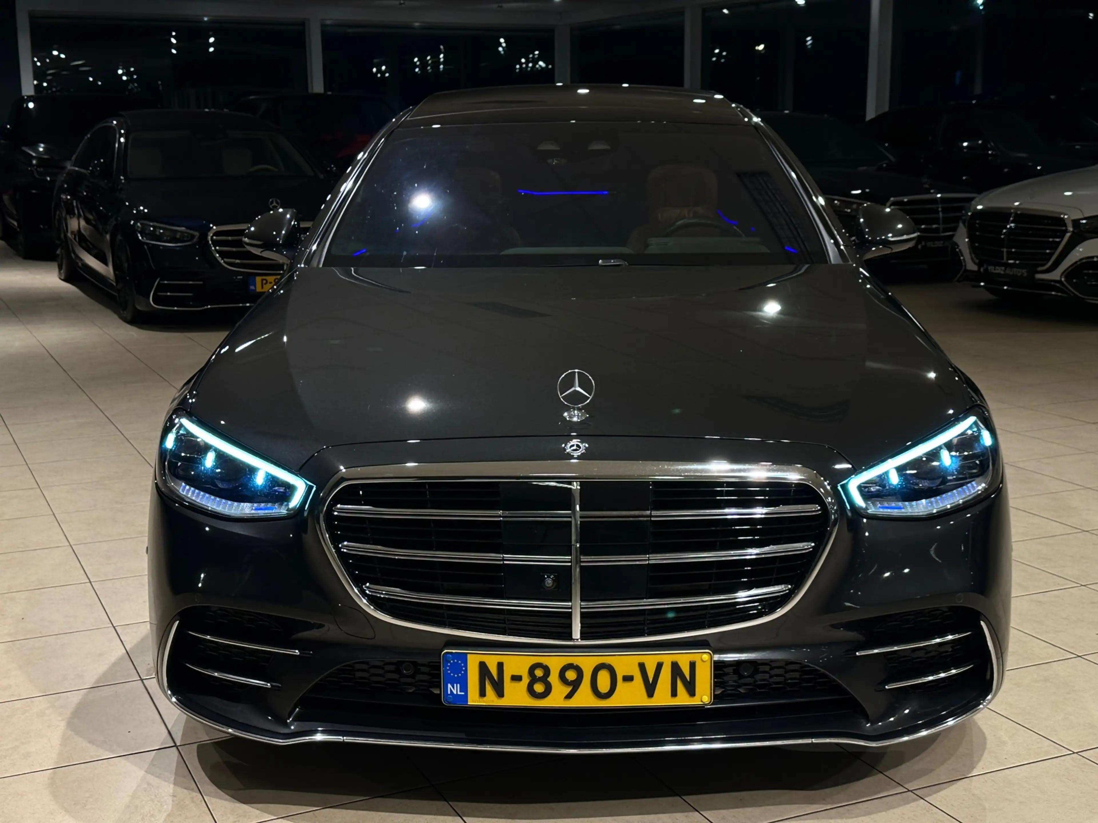 Mercedes-Benz S 400 S 400d 4MATIC LANG AMG|NAP|BTW|MASSAGE|3xTV — photo 4