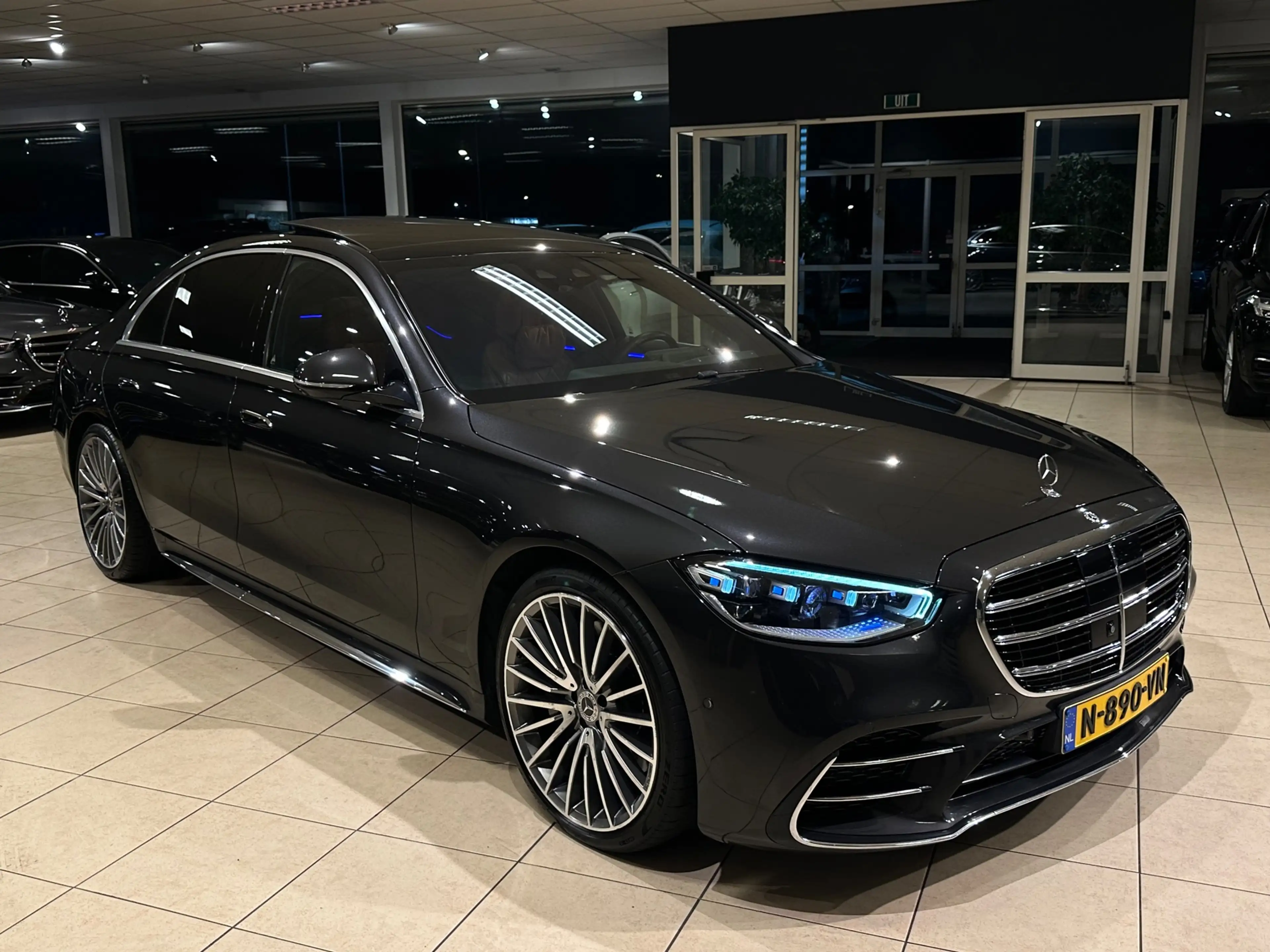 Mercedes-Benz S 400 S 400d 4MATIC LANG AMG|NAP|BTW|MASSAGE|3xTV — photo 7