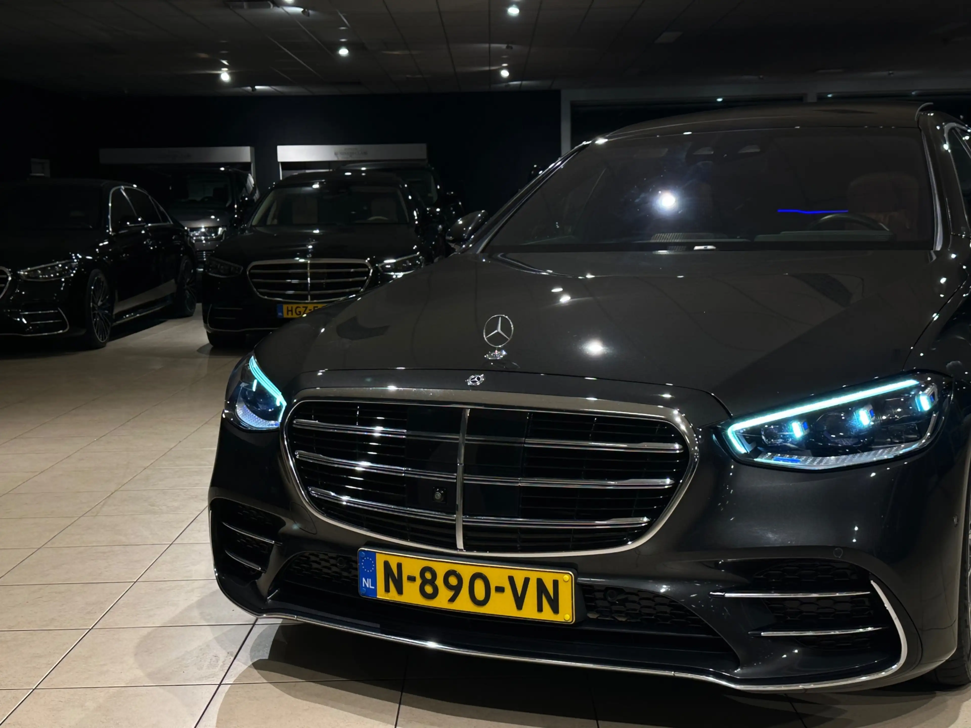 Mercedes-Benz S 400 S 400d 4MATIC LANG AMG|NAP|BTW|MASSAGE|3xTV — photo 3