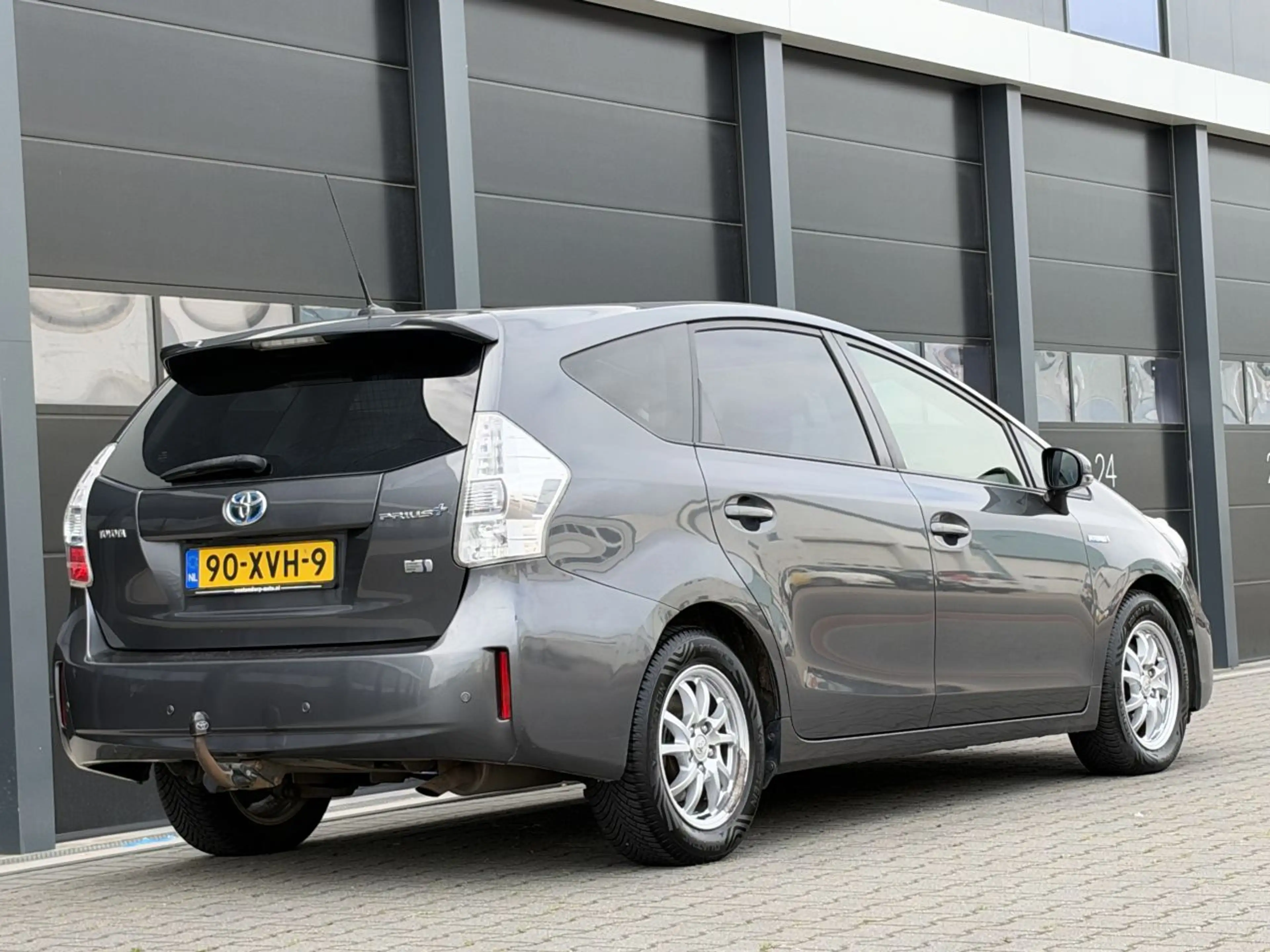 Toyota Prius+ Prius Plus 1.8 Dynamic Pano Clima Camera 7-PERS — photo 4