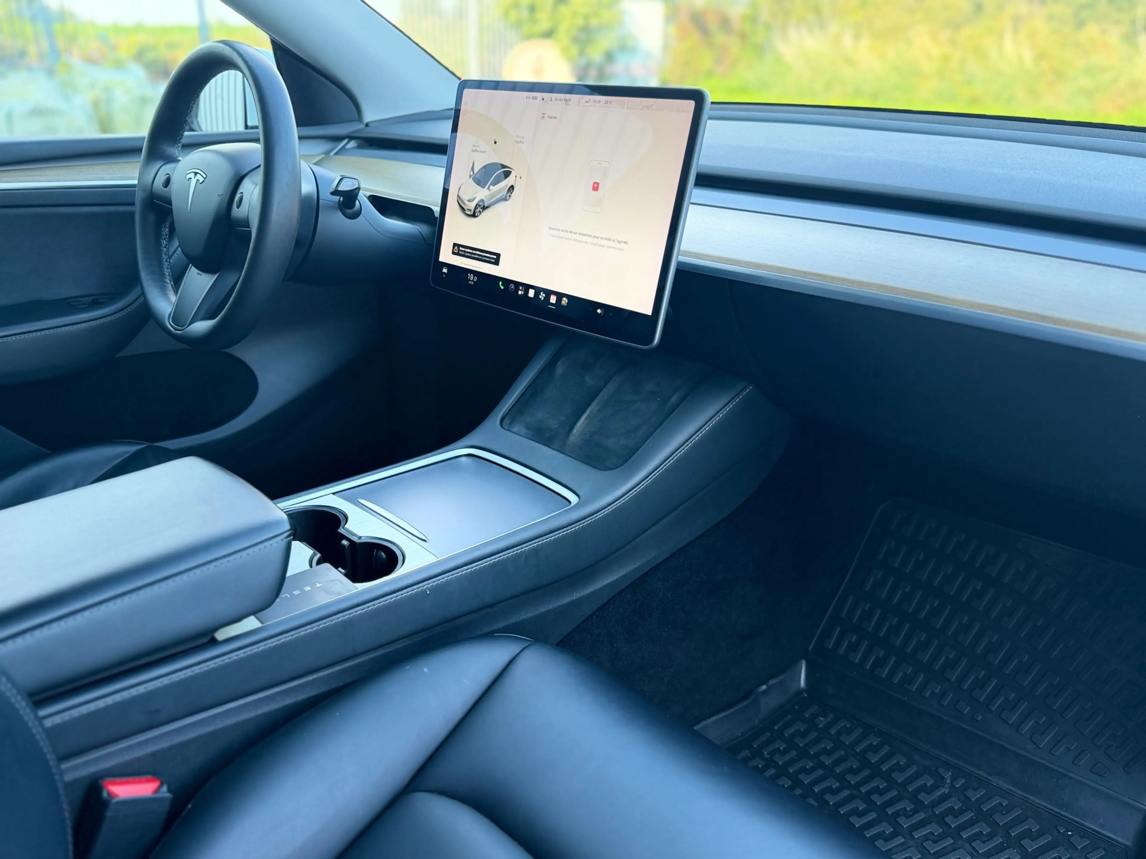 Tesla Model Y Long Range AWD 75 kWh - Pearl White - Panorama/Led — photo 10