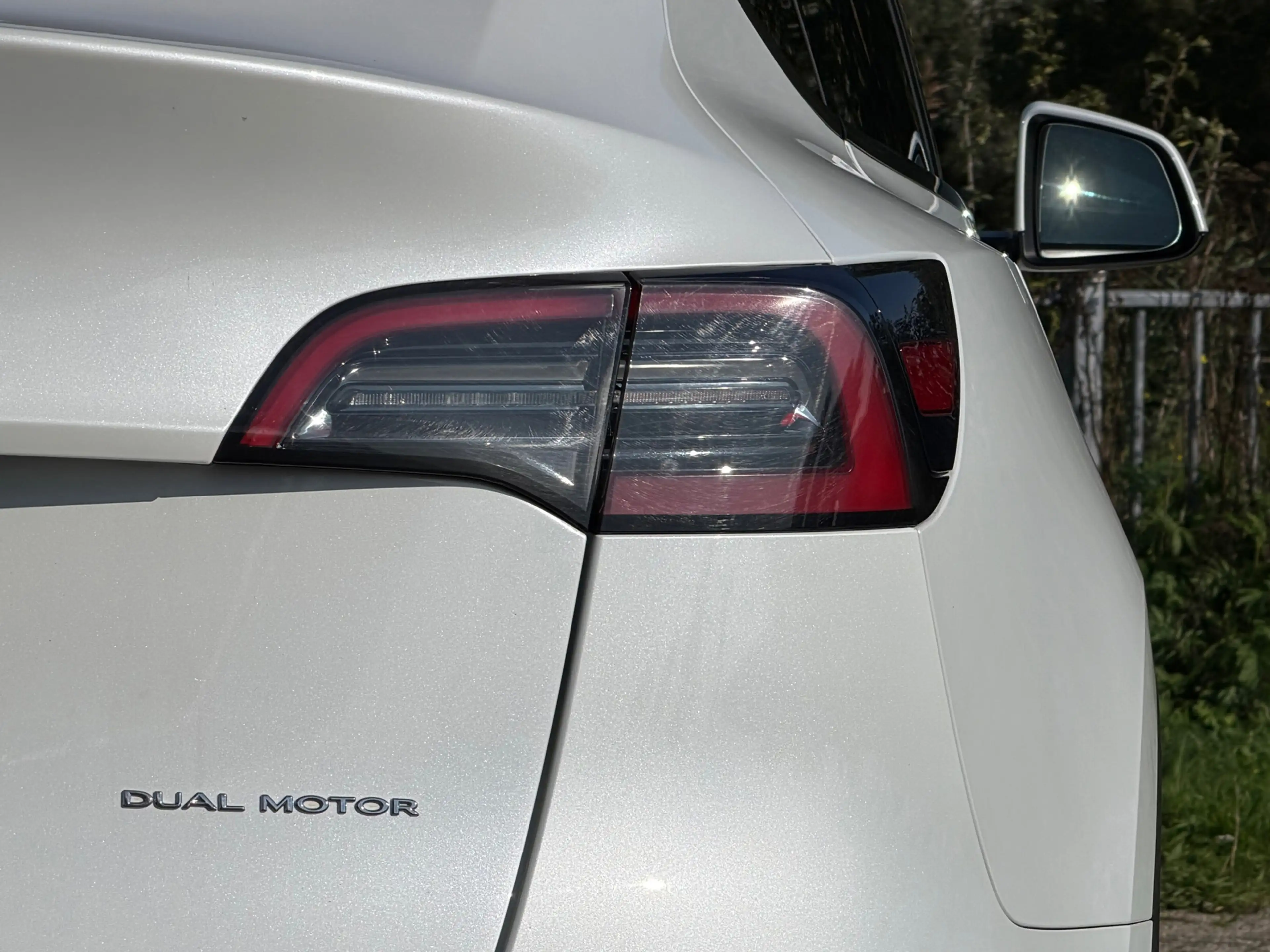 Tesla Model Y Long Range AWD 75 kWh - Pearl White - Panorama/Led — photo 6