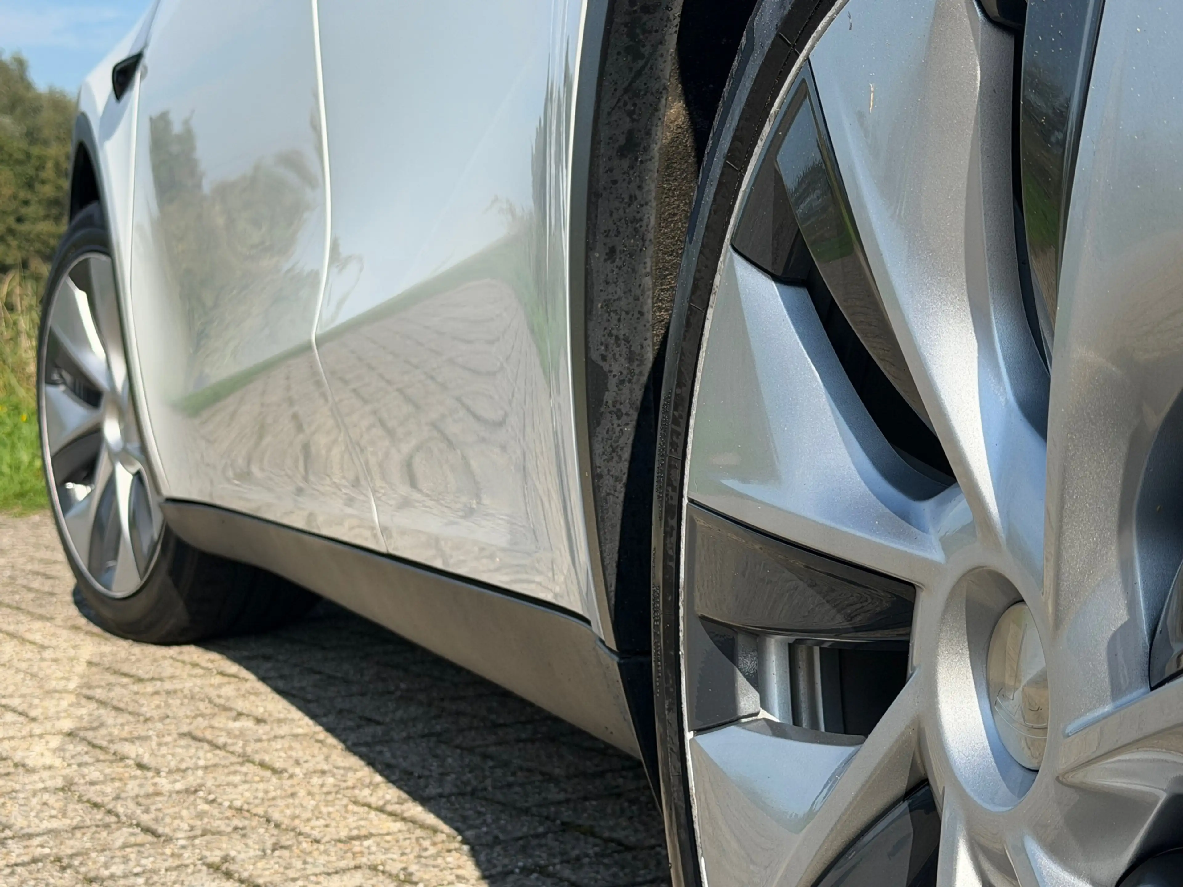 Tesla Model Y Long Range AWD 75 kWh - Pearl White - Panorama/Led — photo 26