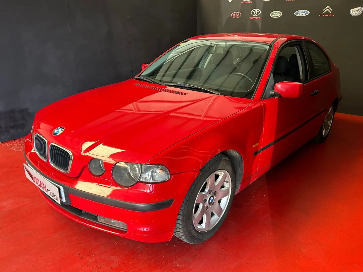 BMW 320 td Compact - 2