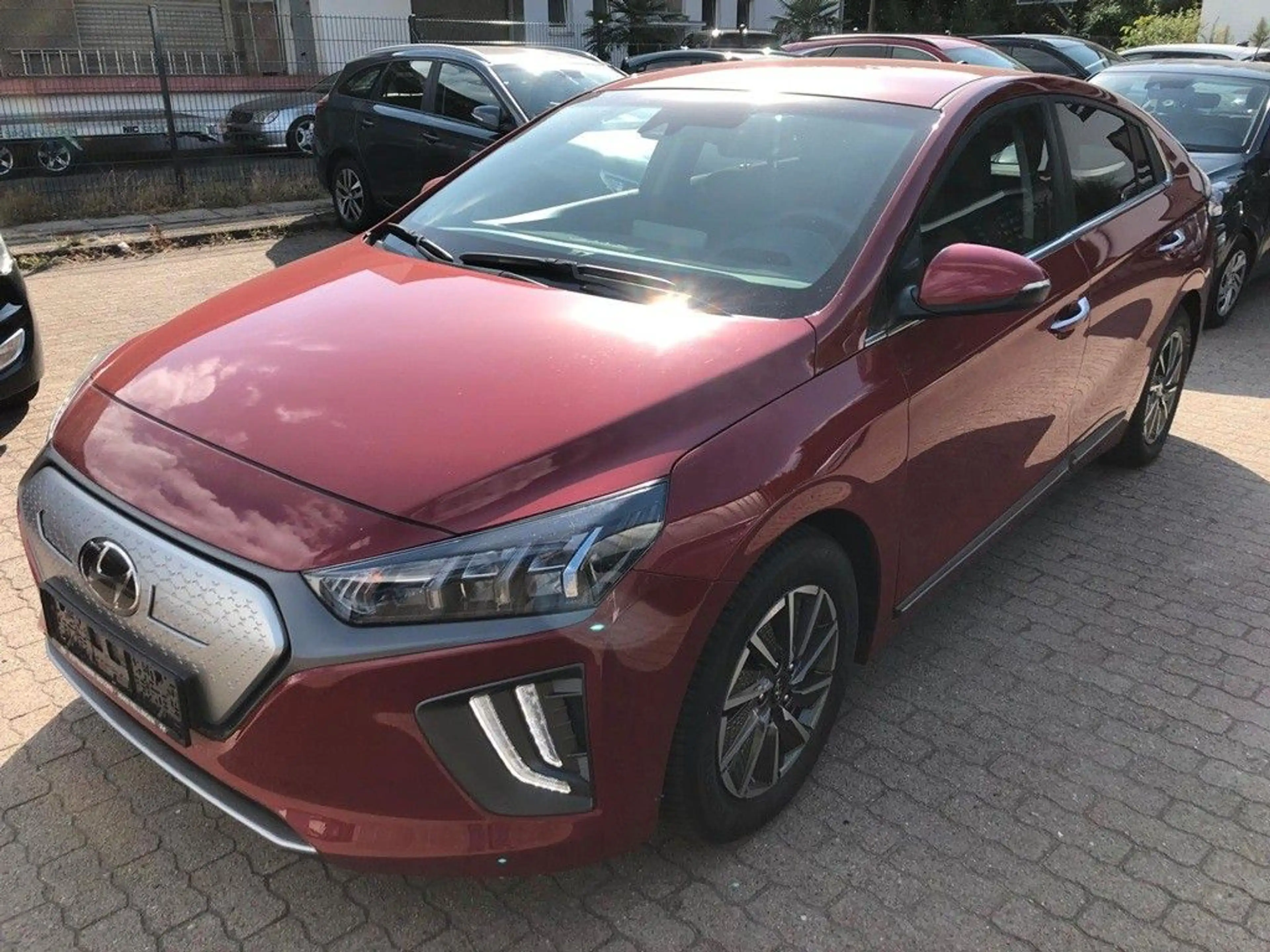 Hyundai IONIQ Elektro Navi/Style — photo 3
