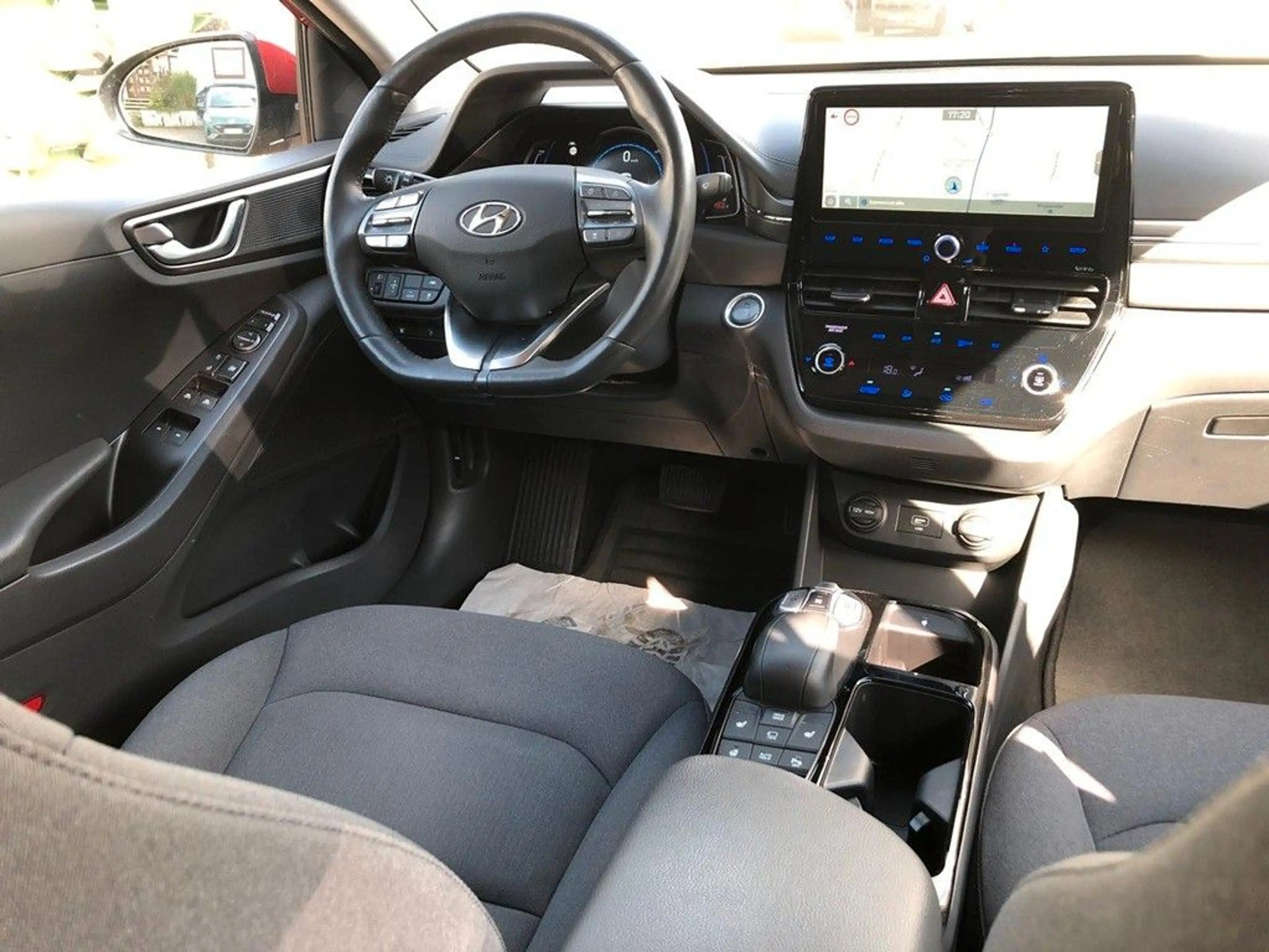Hyundai IONIQ Elektro Navi/Style — photo 5