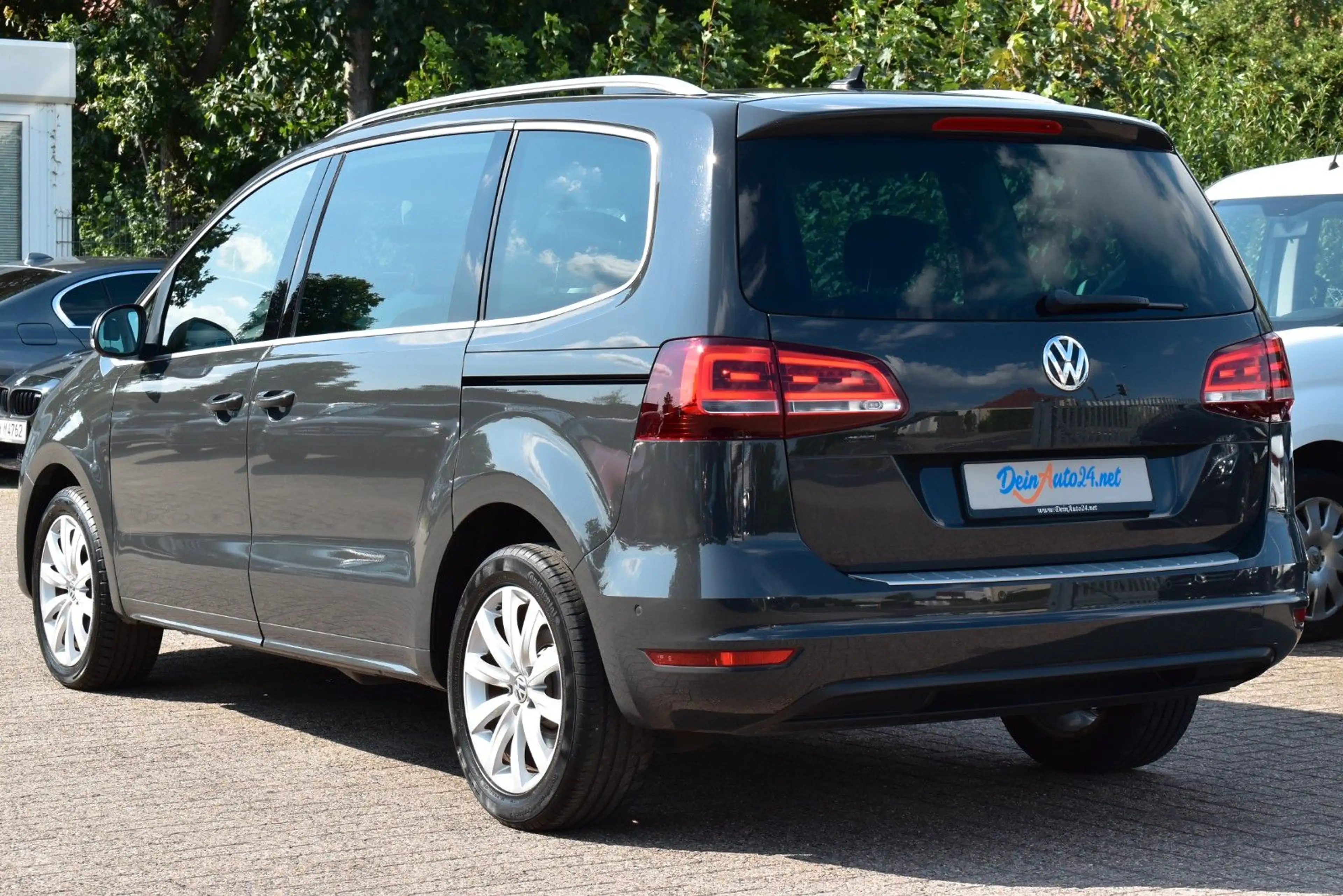 Volkswagen Sharan 2.0 TDI DSG Highline Bi-Xenon|Navi|ACC|BT — photo 7