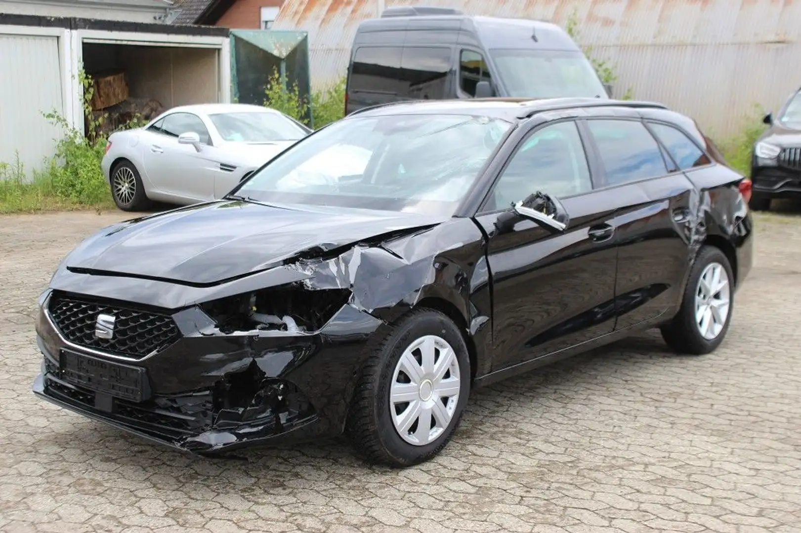 SEAT Leon Sportstourer 2.0 TDI DSG Style Navi LED ACC Nero - 2