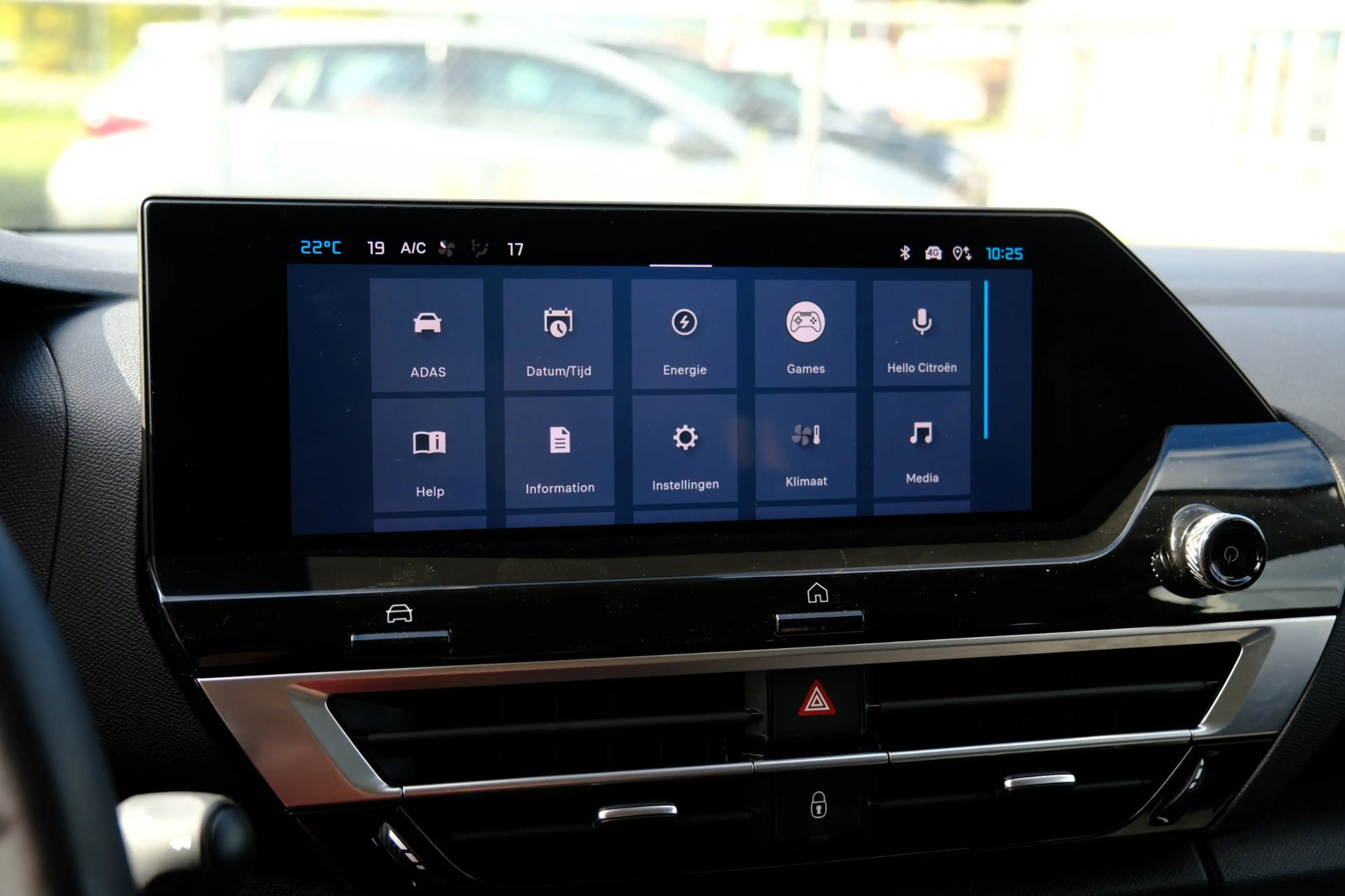 Citroen E-C4 X Feel Pack 50 kWh Aut. Navi|Cam|CarPlay|LMV — photo 22