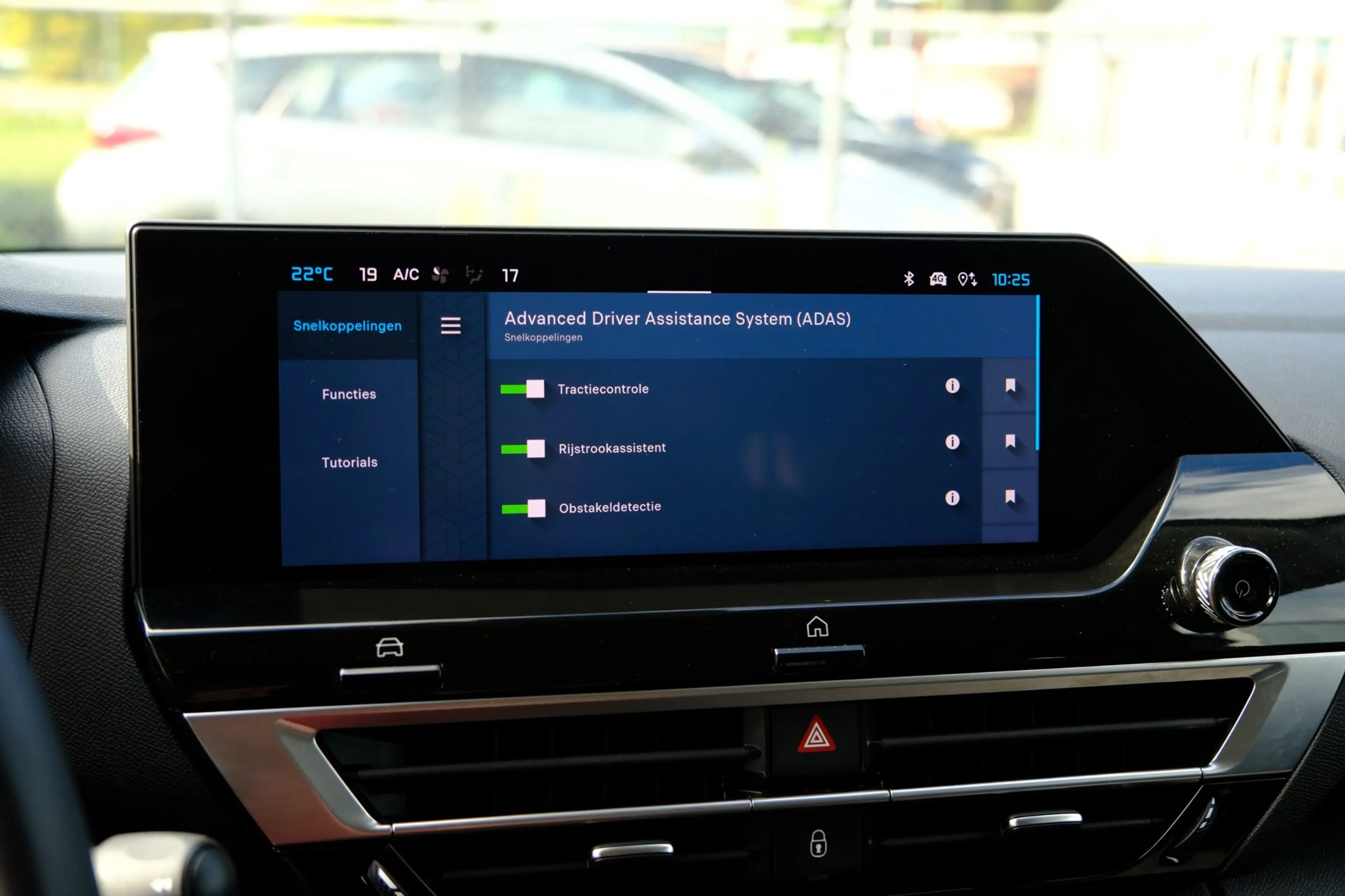 Citroen E-C4 X Feel Pack 50 kWh Aut. Navi|Cam|CarPlay|LMV — photo 19